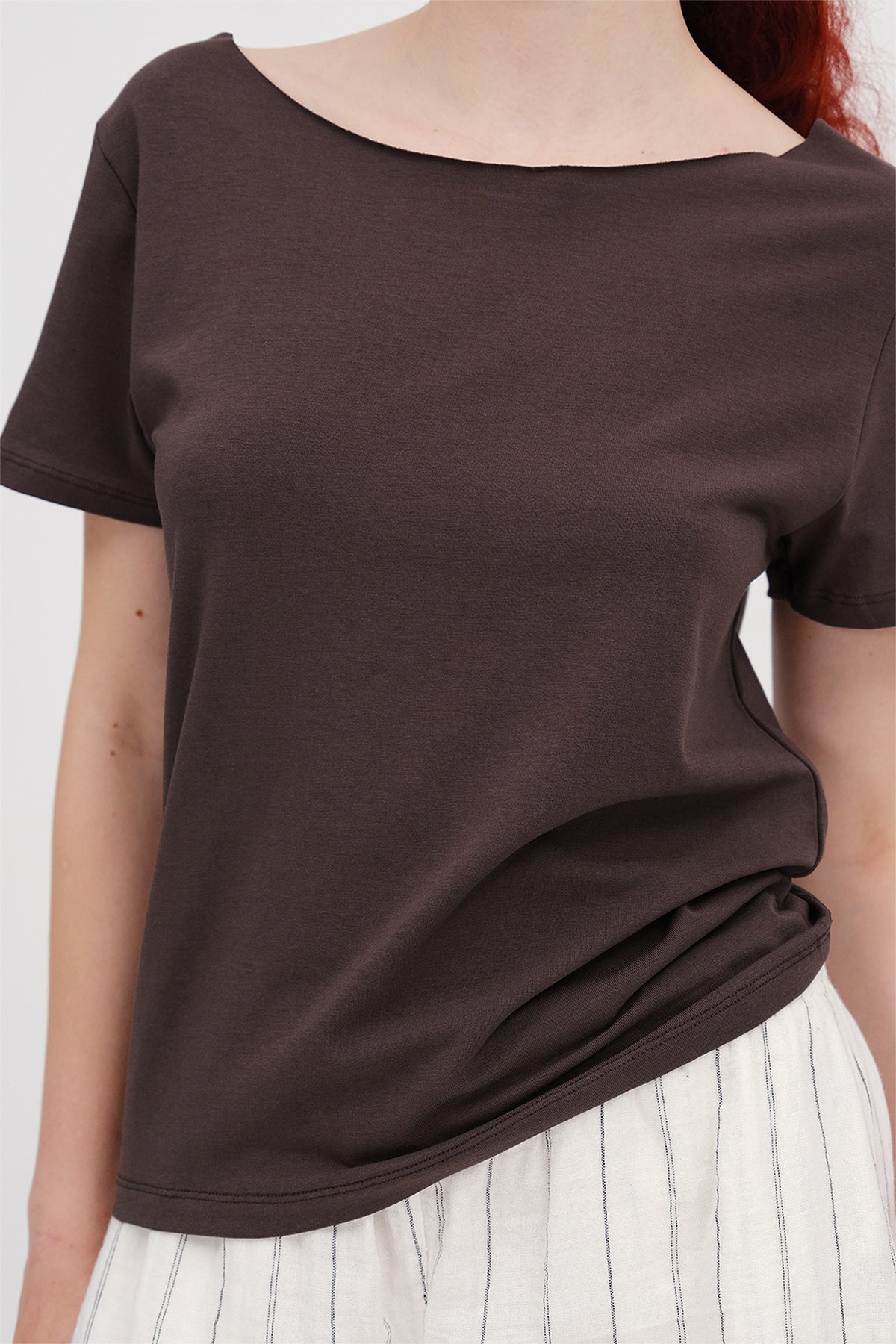 Soft-Brown_Boat-Neck-Basic-T-shirt-addax