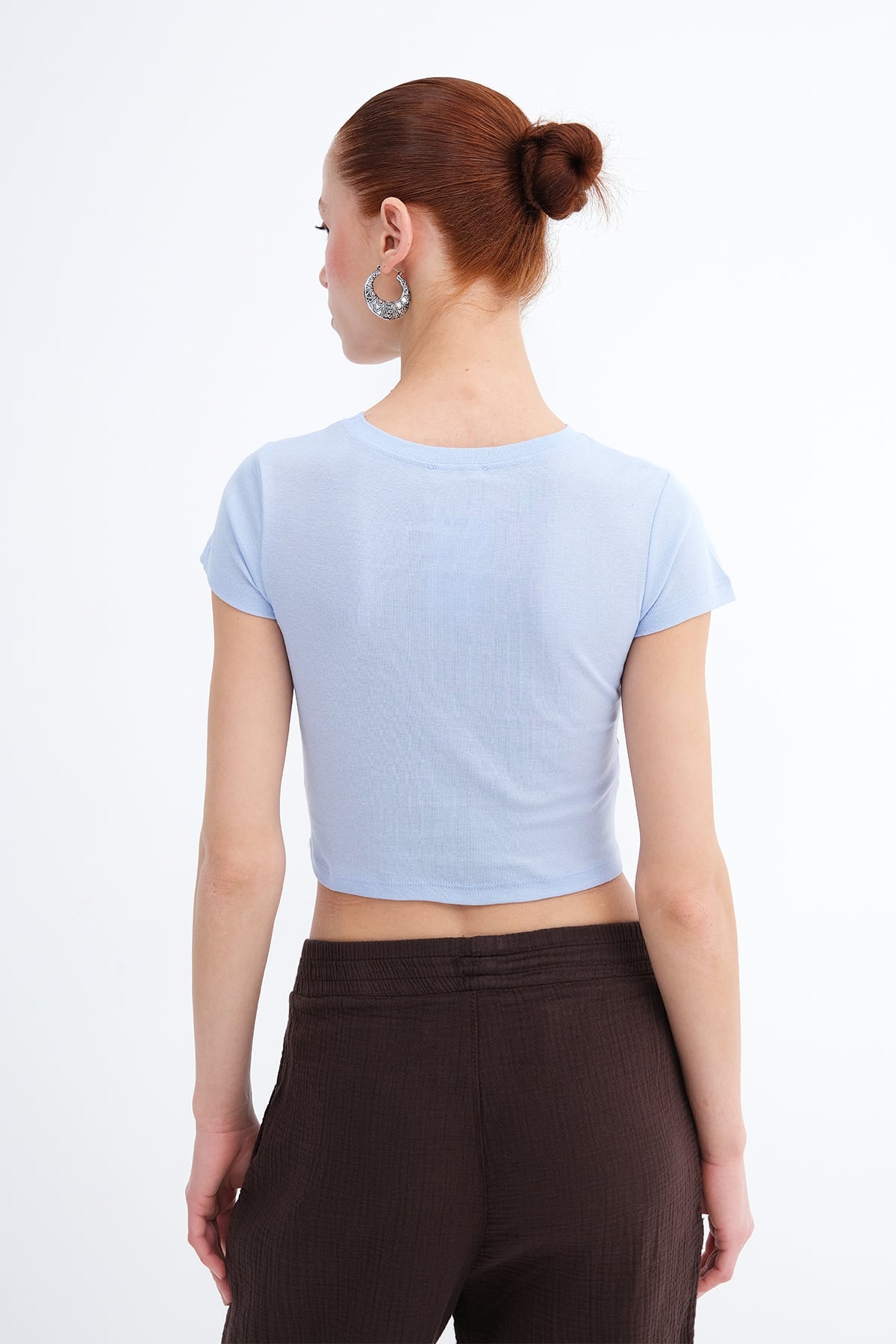 Baby-Blue_Printed-Crop-T-shirt-addax