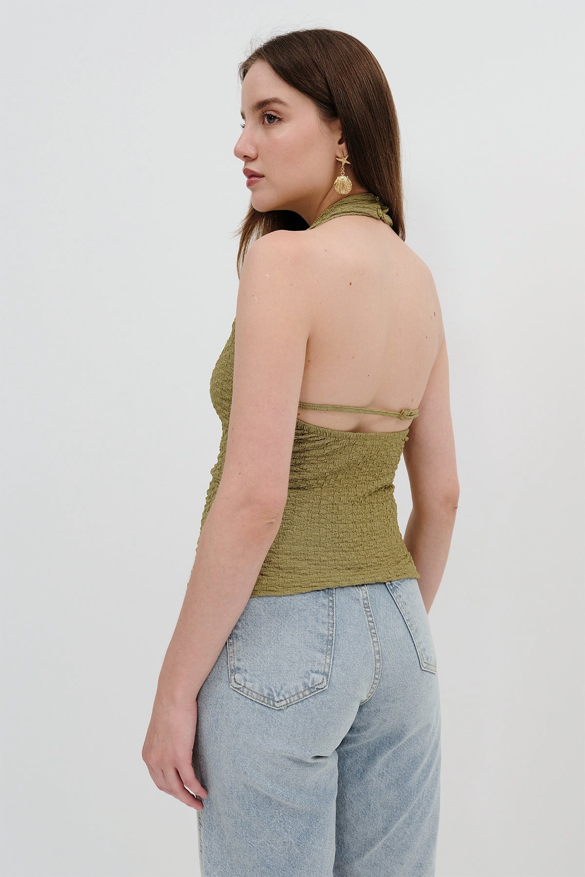 Olive_Halter-Neck-Textured-Blouse-addax