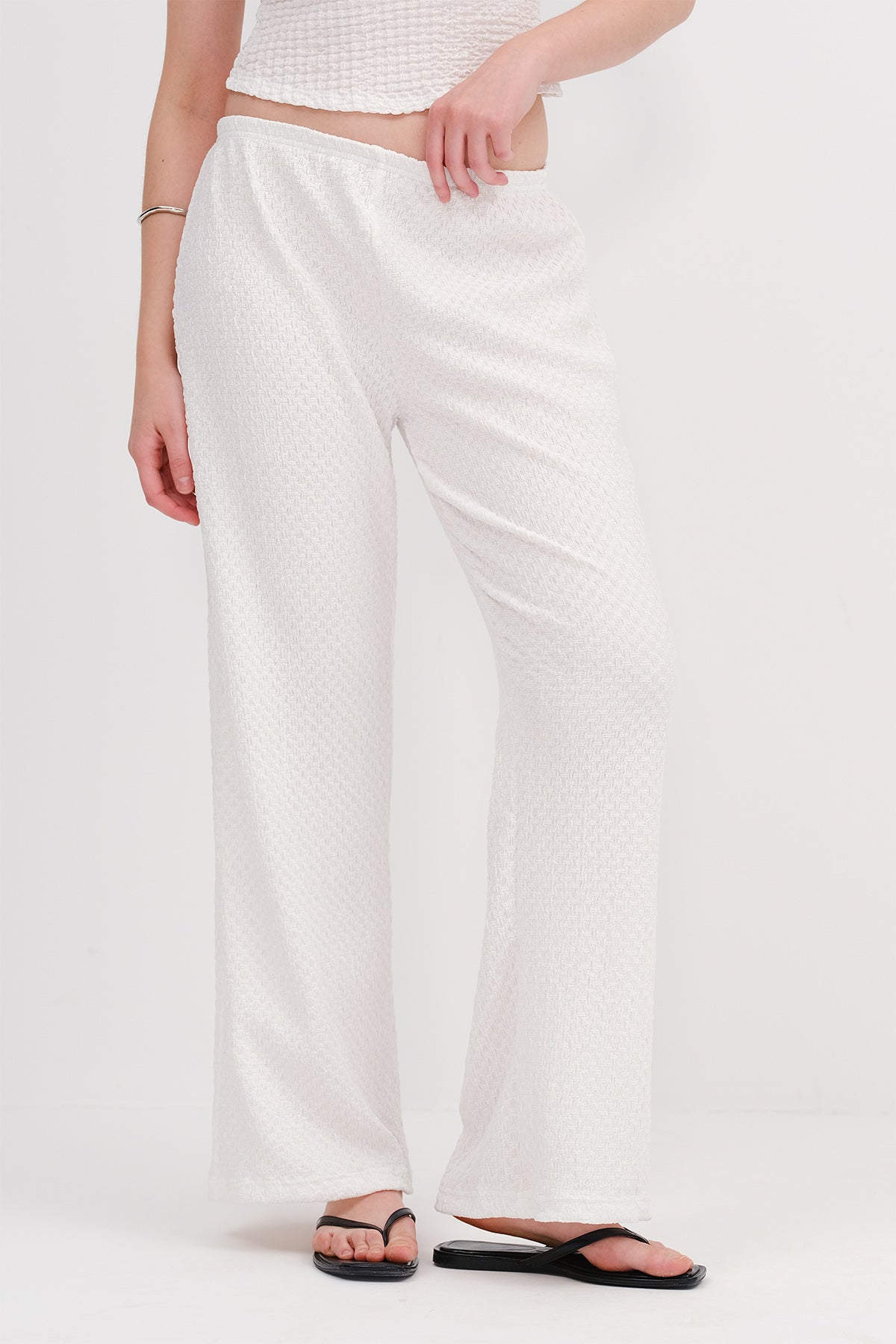 White_Textured-Pants-with-Elastic-Waist-addax
