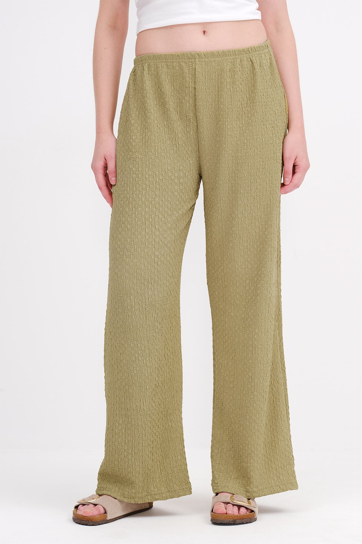 Olive_Textured-Pants-with-Elastic-Waist-addax