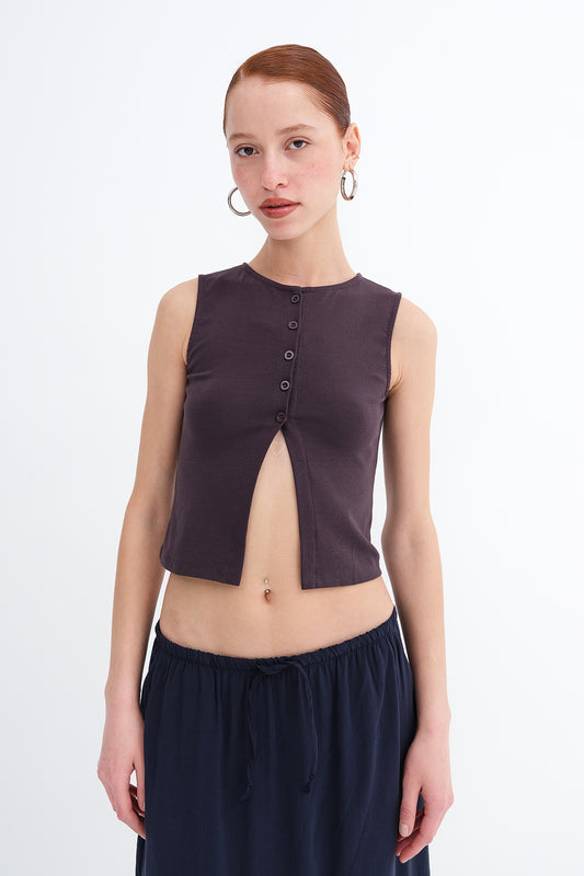 Soft-Brown_Sleeveless-Buttoned-Blouse-addax