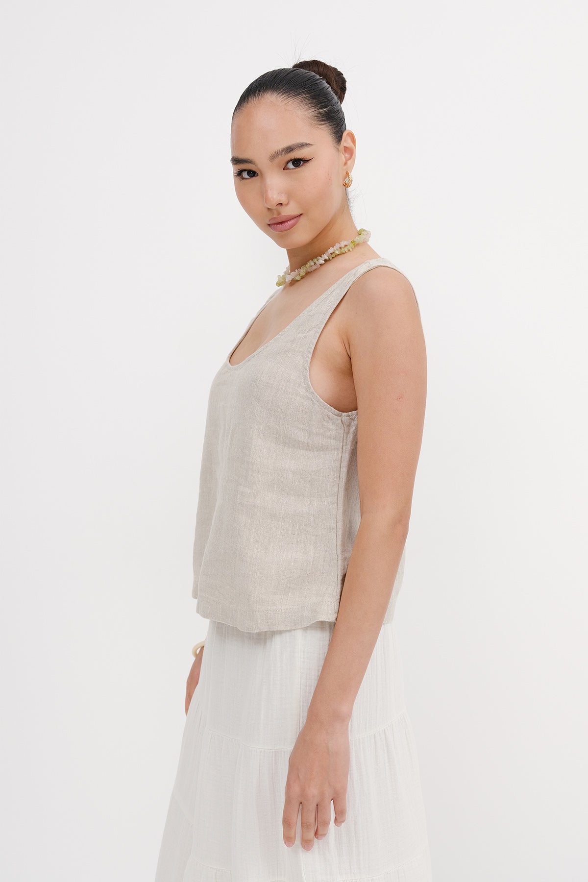 Stone_U-Neck-Linen-Undershirt-addax