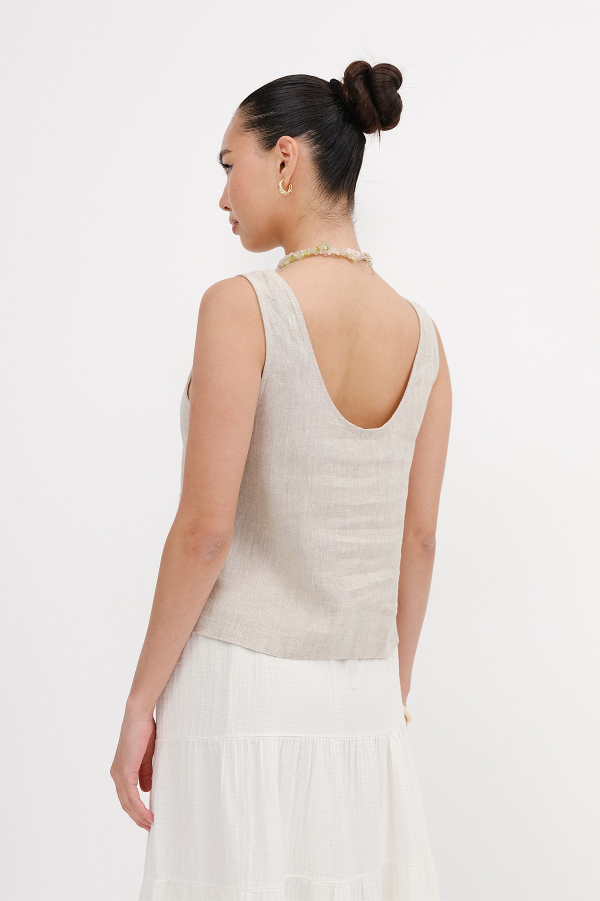 Stone_U-Neck-Linen-Undershirt-addax