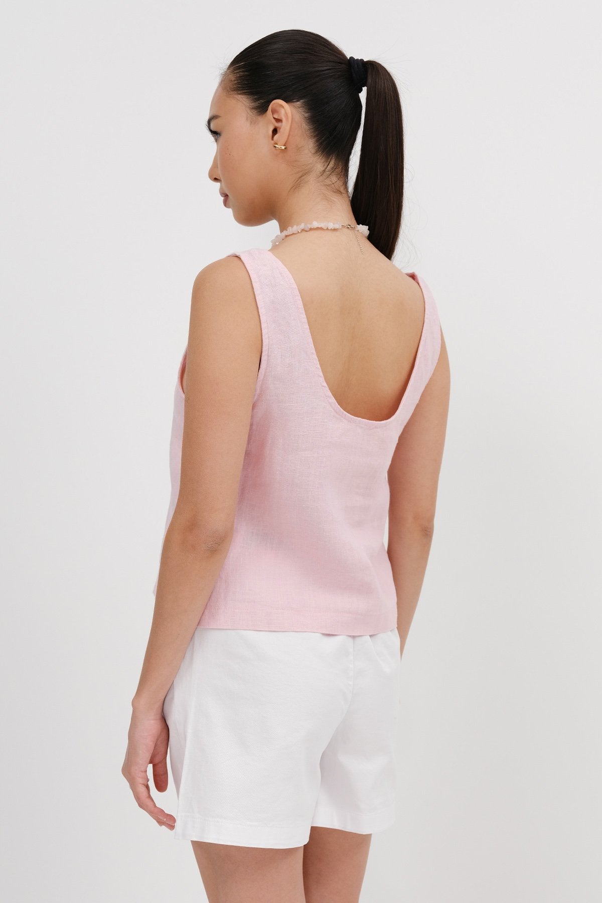 Lotus_U-Neck-Linen-Undershirt-addax