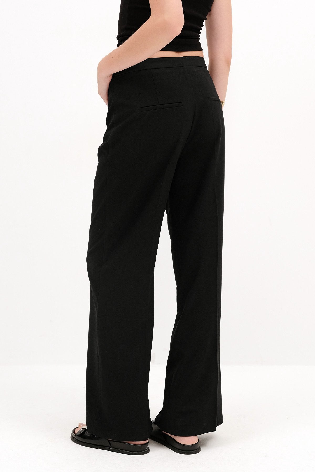 Black_Buttoned-Wide-Leg-Trousers-addax