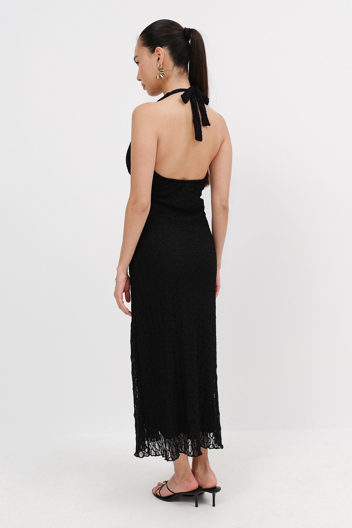 Black_Halter-Neck-Long-Dress-addax