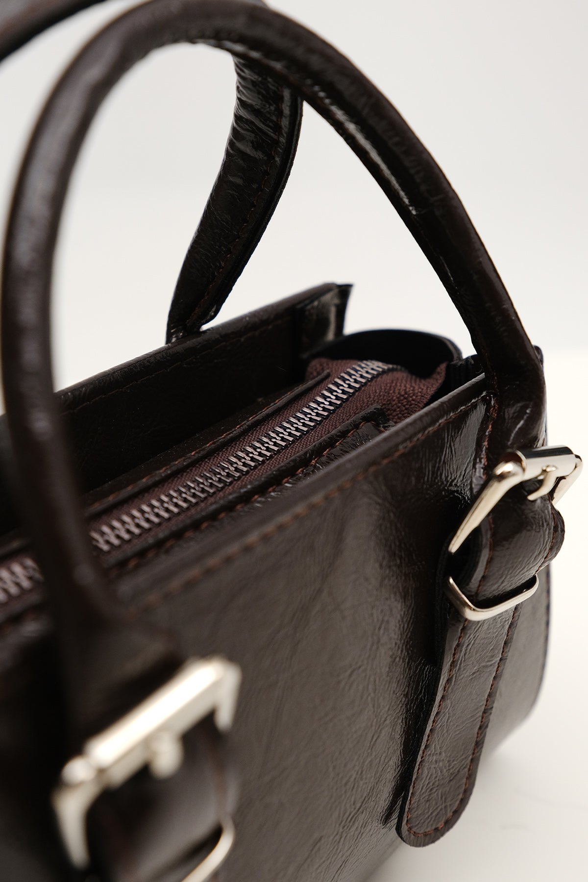 Brown_Zippered-Hand-and-Shoulder-Bag-addax