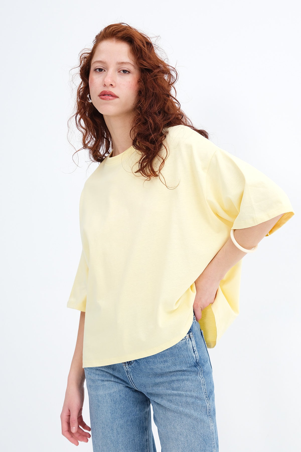 Light-Yellow_Thick-Basic-T-Shirt-addax