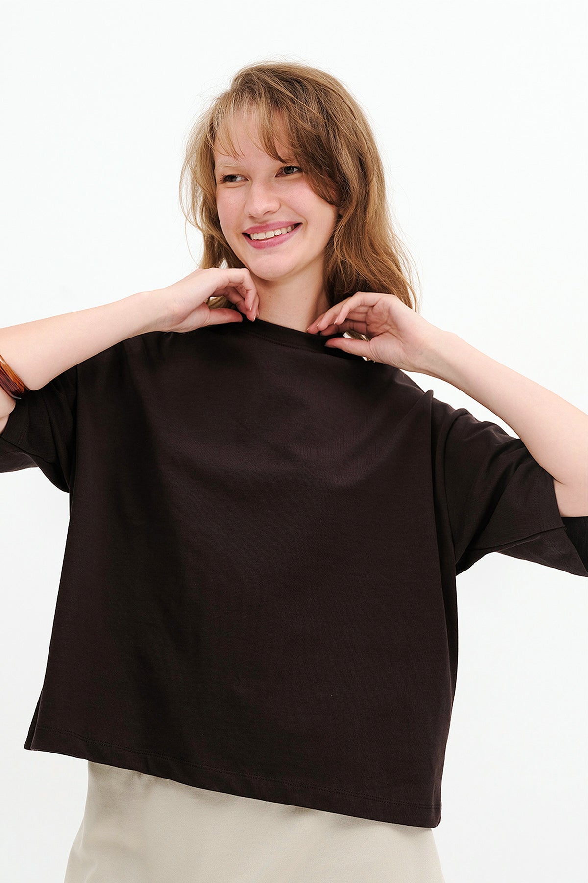 Bitter-Coffee_Thick-Basic-T-Shirt-addax