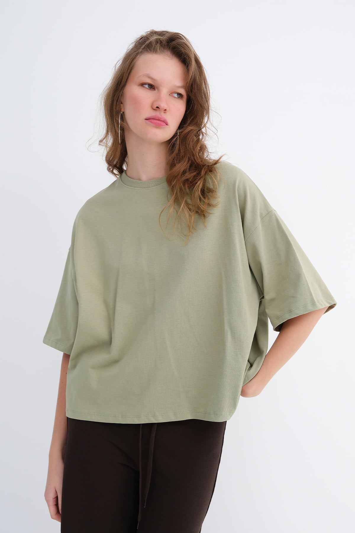 Laurel_Thick-Basic-T-Shirt-addax