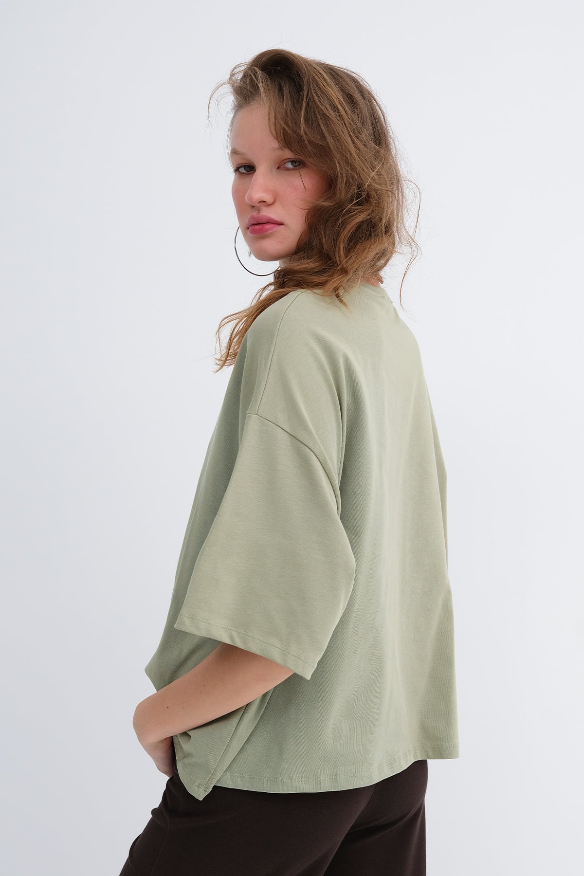 Laurel_Thick-Basic-T-Shirt-addax