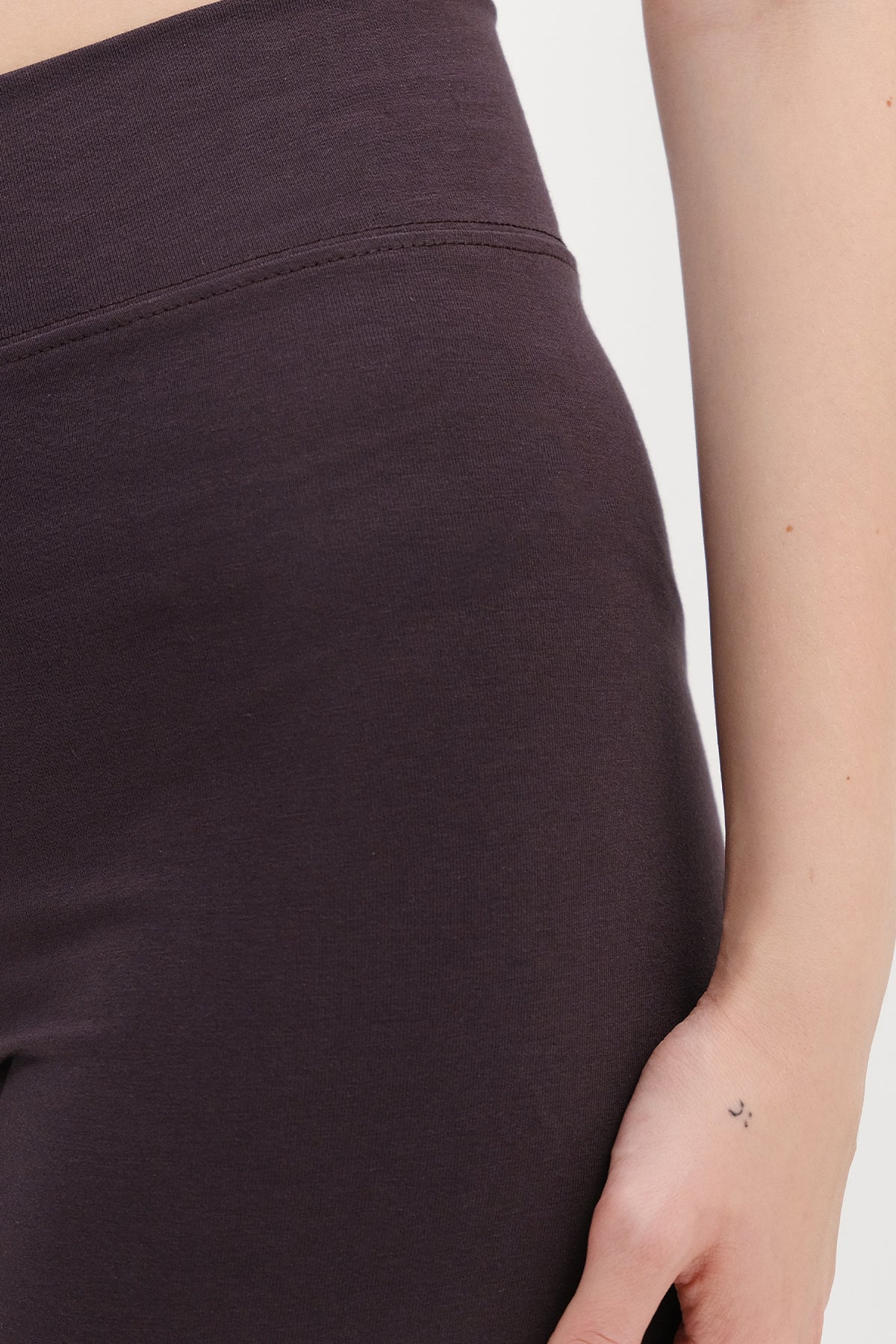 Soft-Brown_High-Waist-Leggings-addax