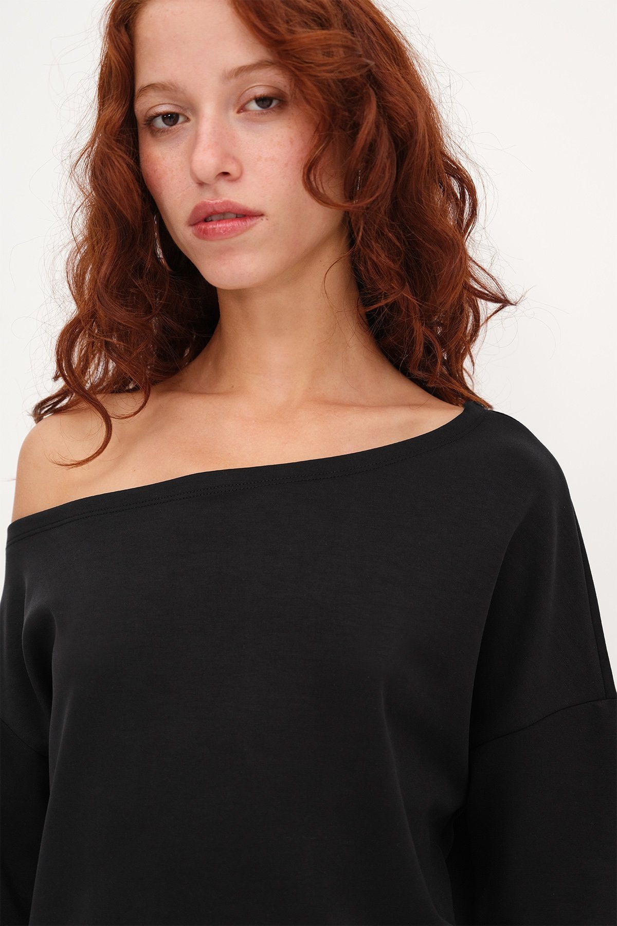 Black_Boat-Neck-Modal-Sweatshirt-addax