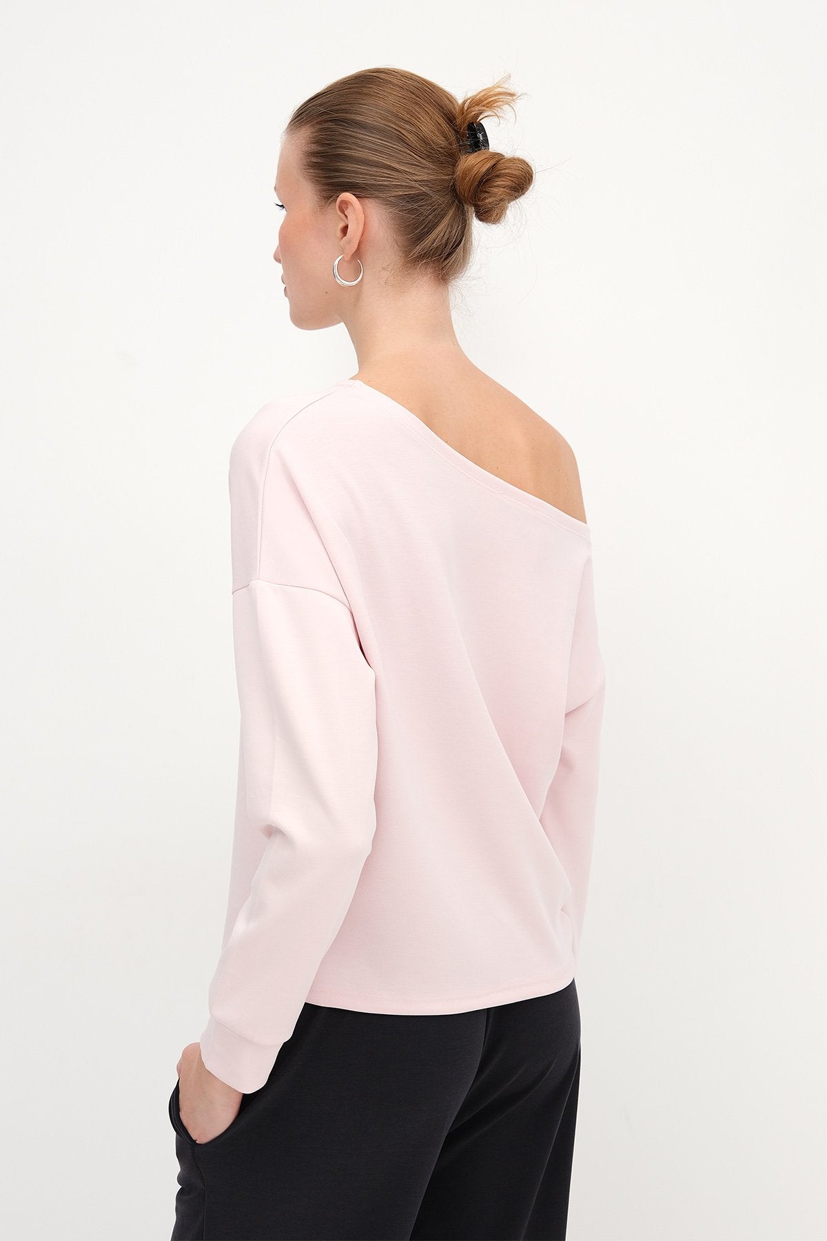 Light-Pink_Boat-Neck-Modal-Sweatshirt-addax