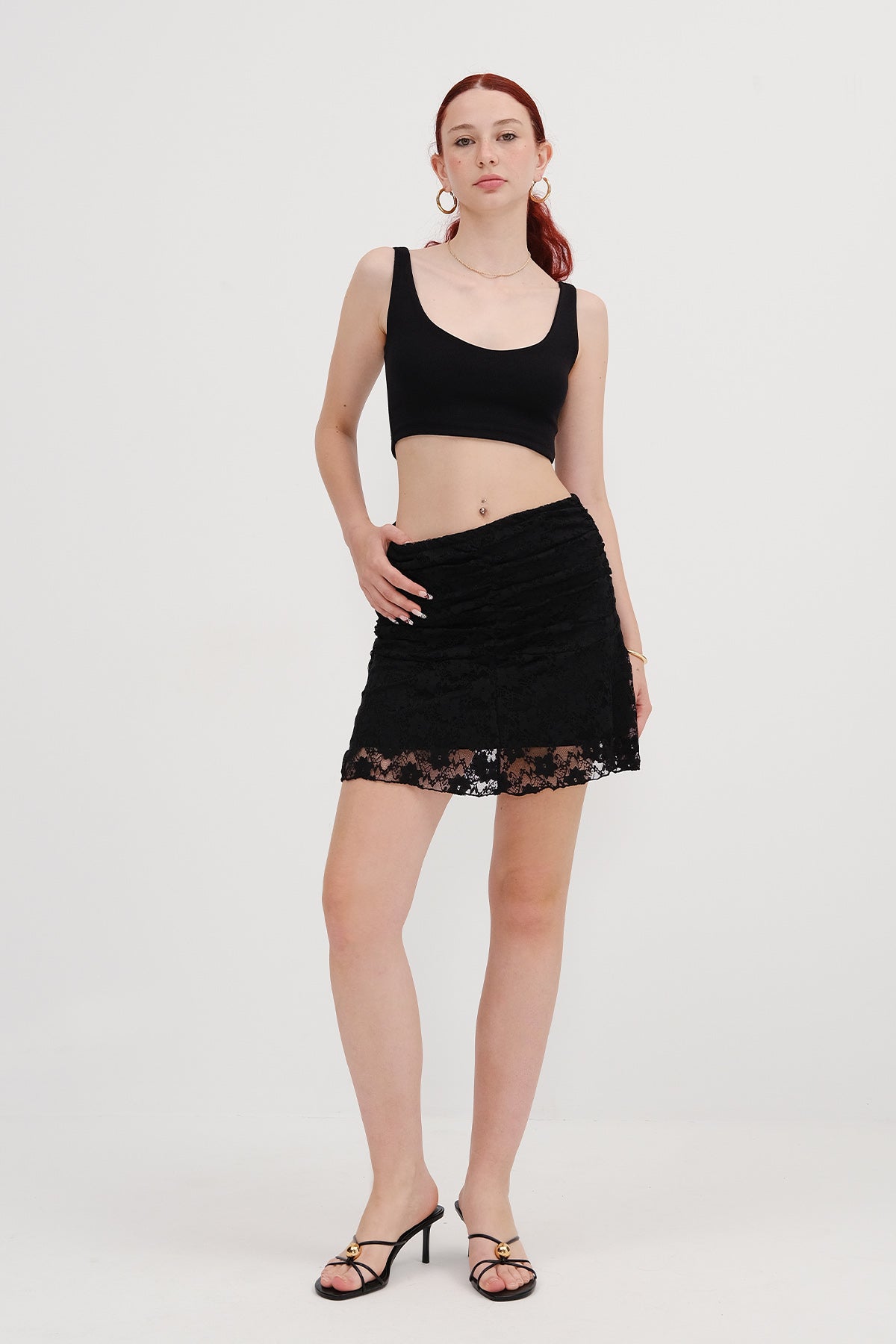 Black_Strapless-Lace-Blouse-addax