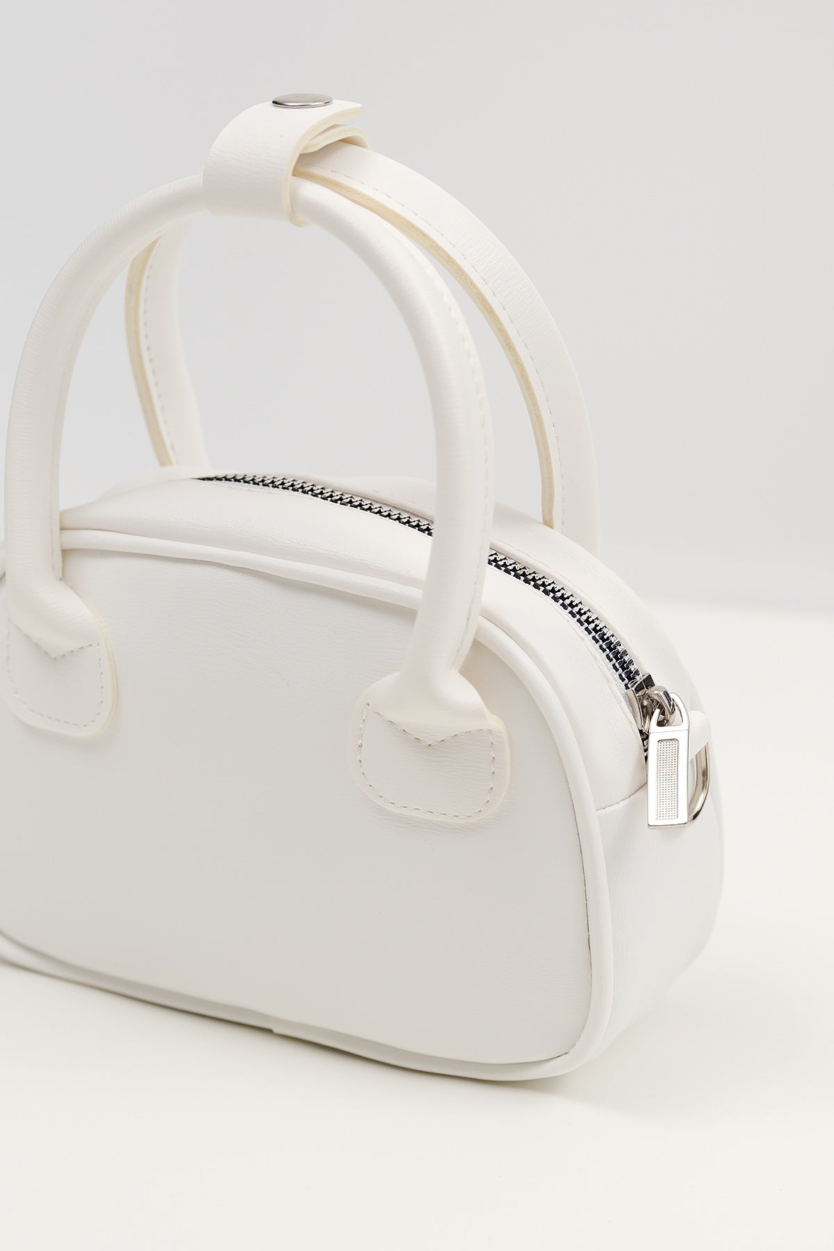 White_Zippered-Mini-Hand-and-Shoulder-Bag-addax