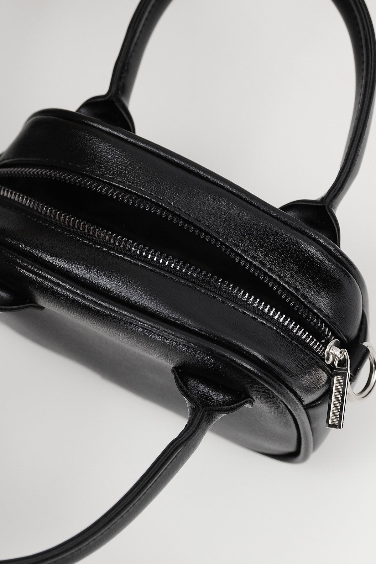 Black_Zippered-Mini-Hand-and-Shoulder-Bag-addax
