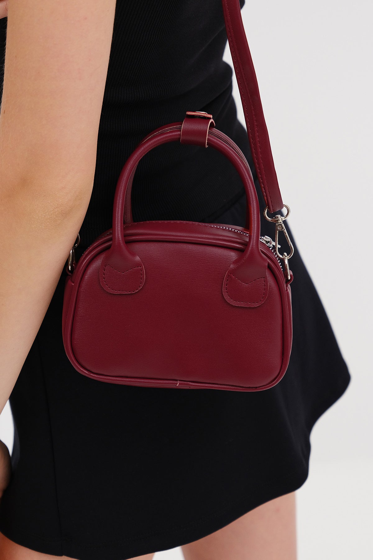 Burgundy_Zippered-Mini-Hand-and-Shoulder-Bag-addax