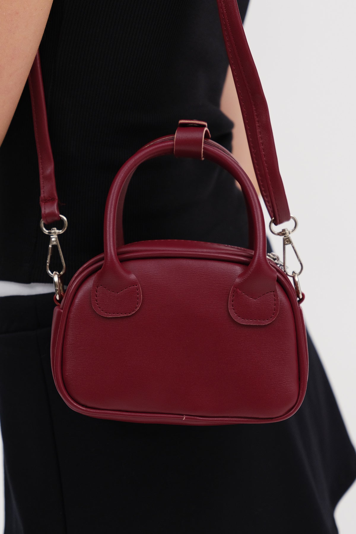 Burgundy_Zippered-Mini-Hand-and-Shoulder-Bag-addax
