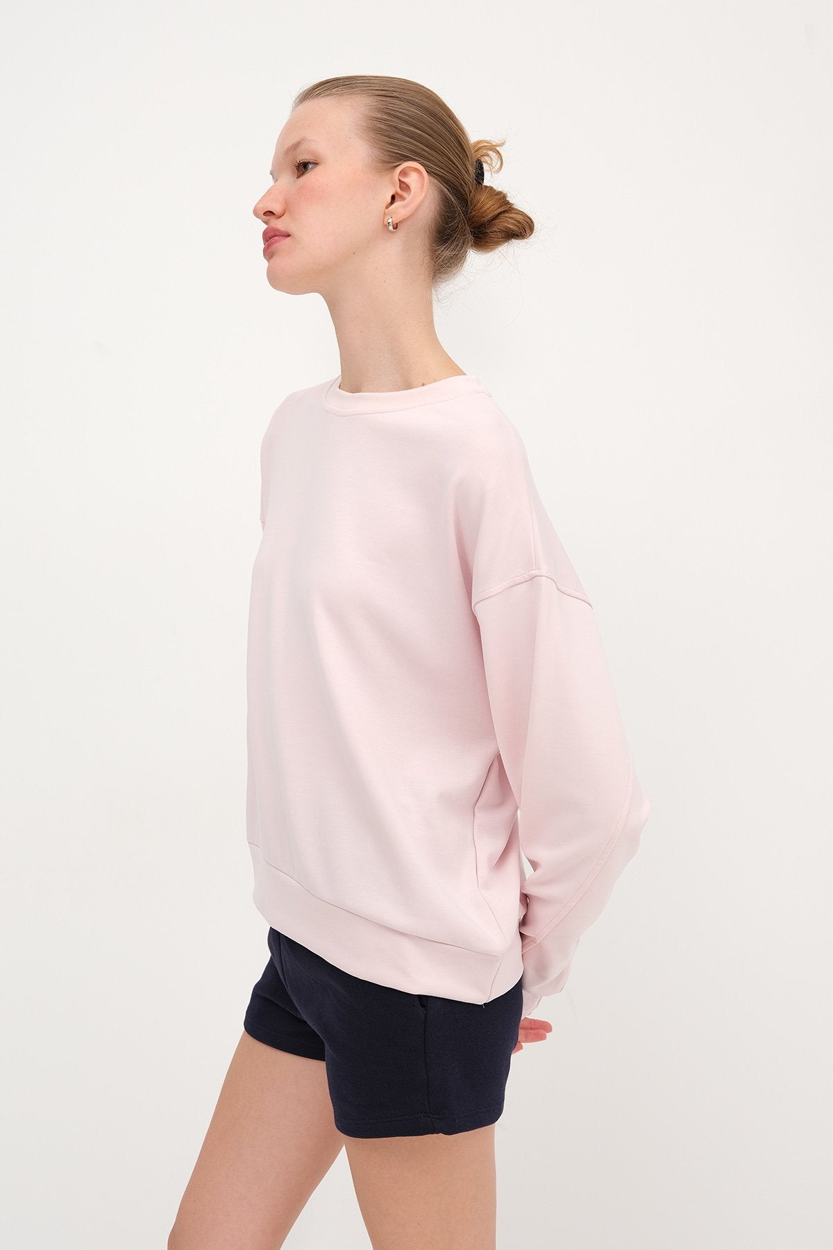 Lotus_Crew-Neck-Modal-Sweatshirt-addax