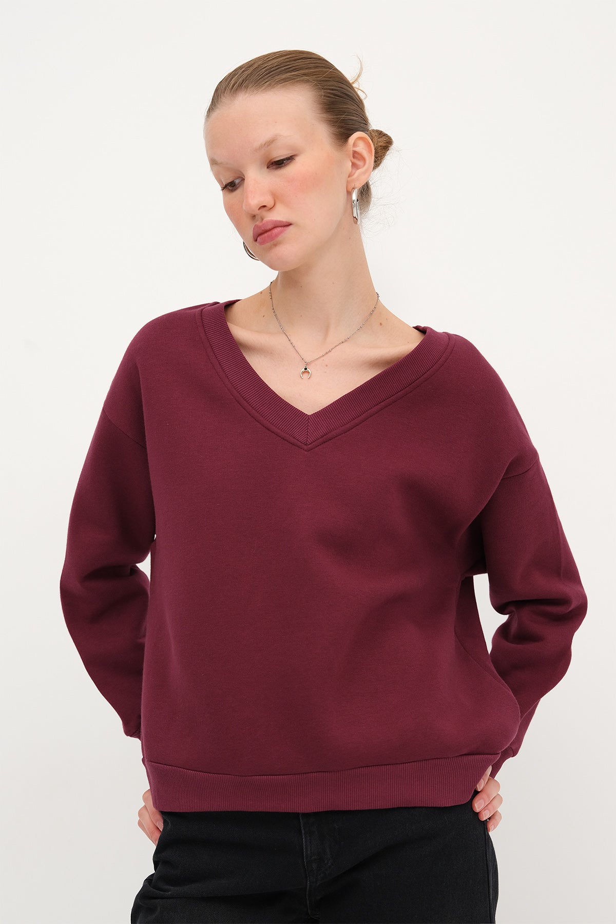 Burgundy_V-Neck-Fleece-Lined-Sweatshirt-addax