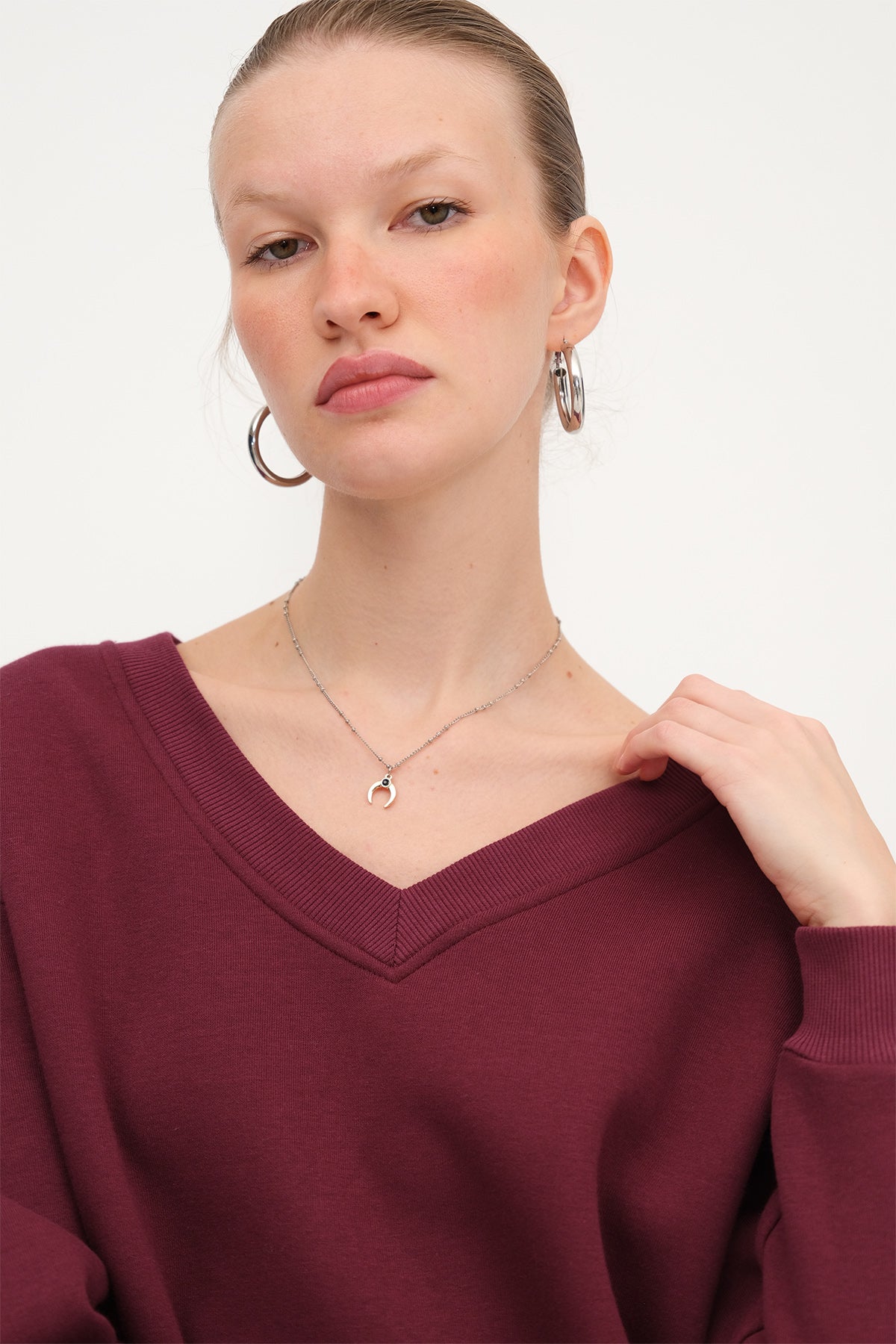 Burgundy_V-Neck-Fleece-Lined-Sweatshirt-addax