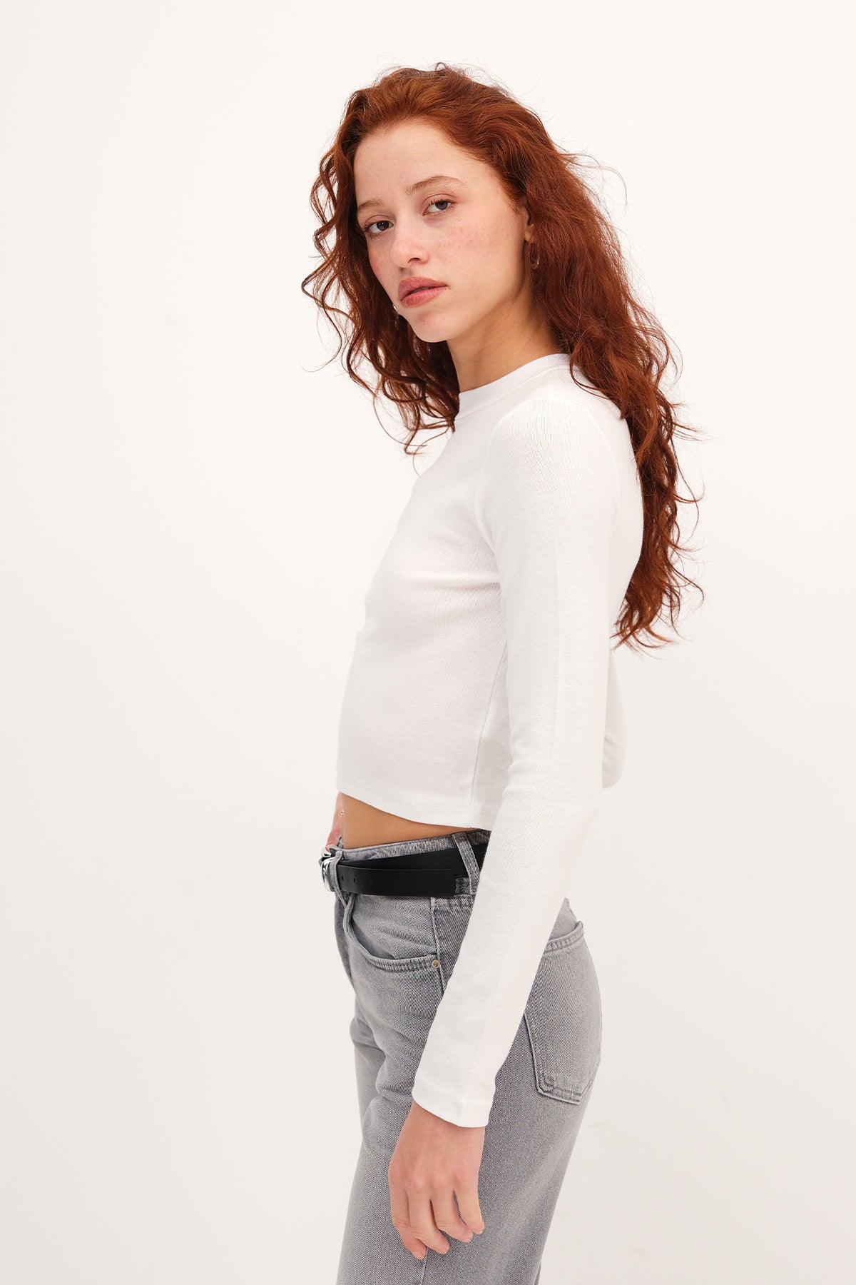 White_Long-Sleeve-Basic-Blouse-addax