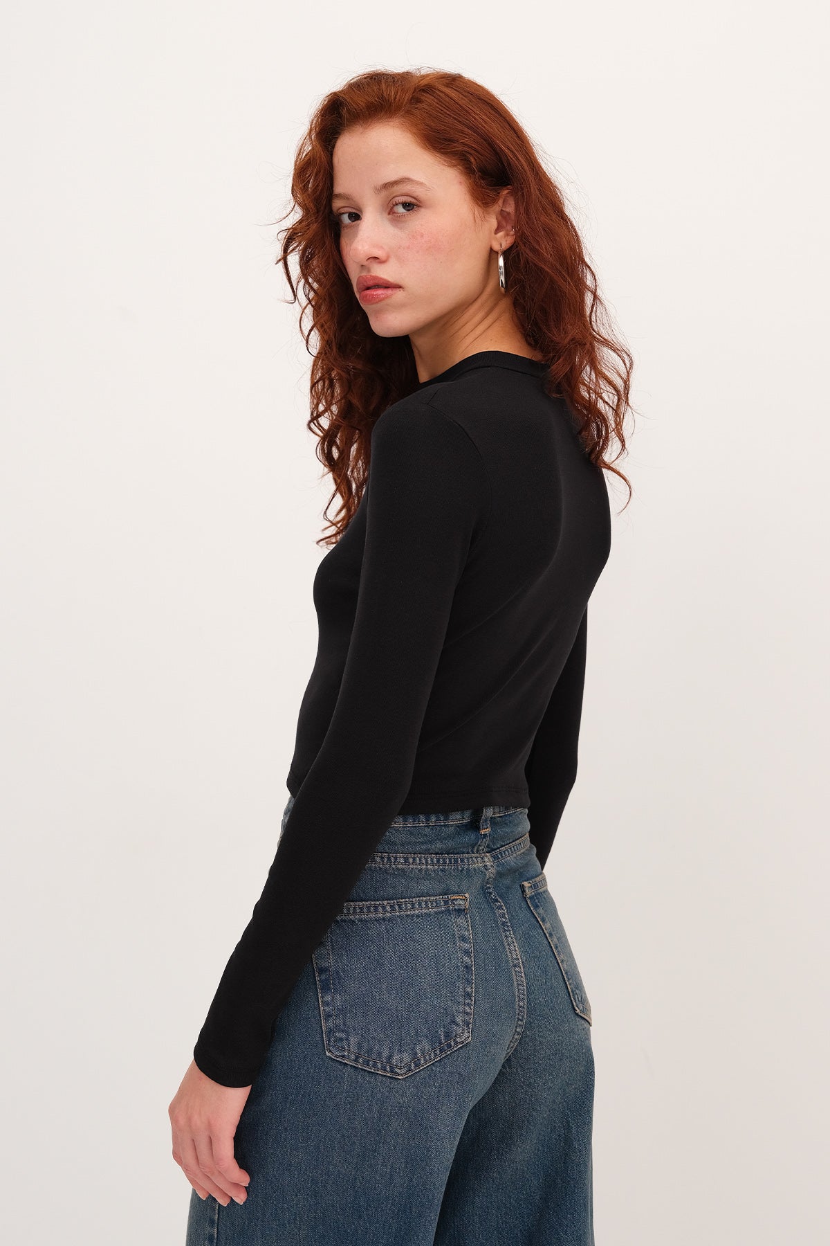 Black_Long-Sleeve-Basic-Blouse-addax