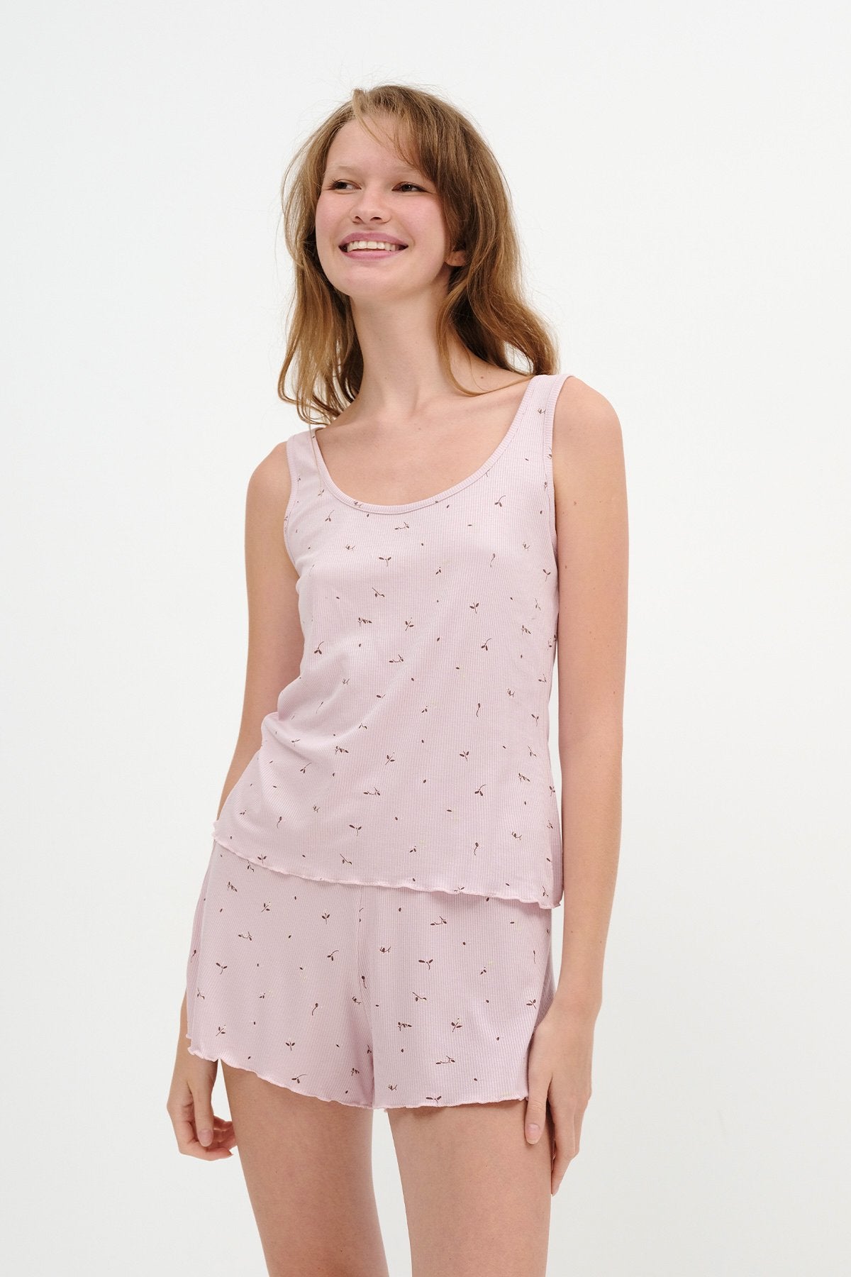 Rose_Patterned-Shorts-Pajama-Set-addax