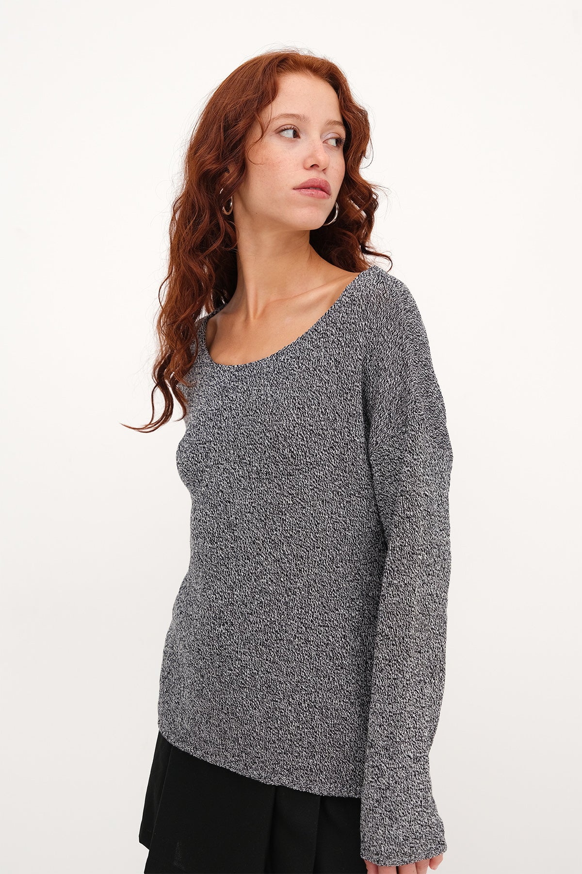 Black---White_Boat-Neck-Knit-Sweater-addax