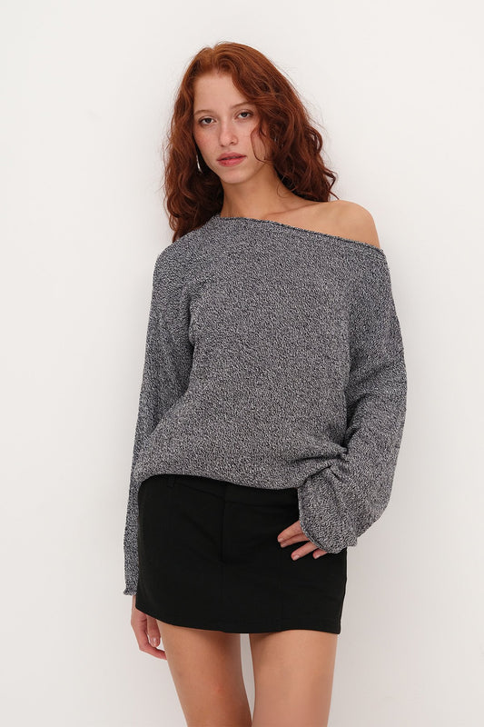 Black---White_Boat-Neck-Knit-Sweater-addax