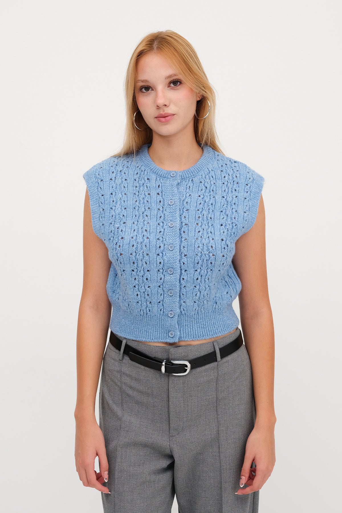 Baby-Blue_Buttoned-Knit-Vest-addax