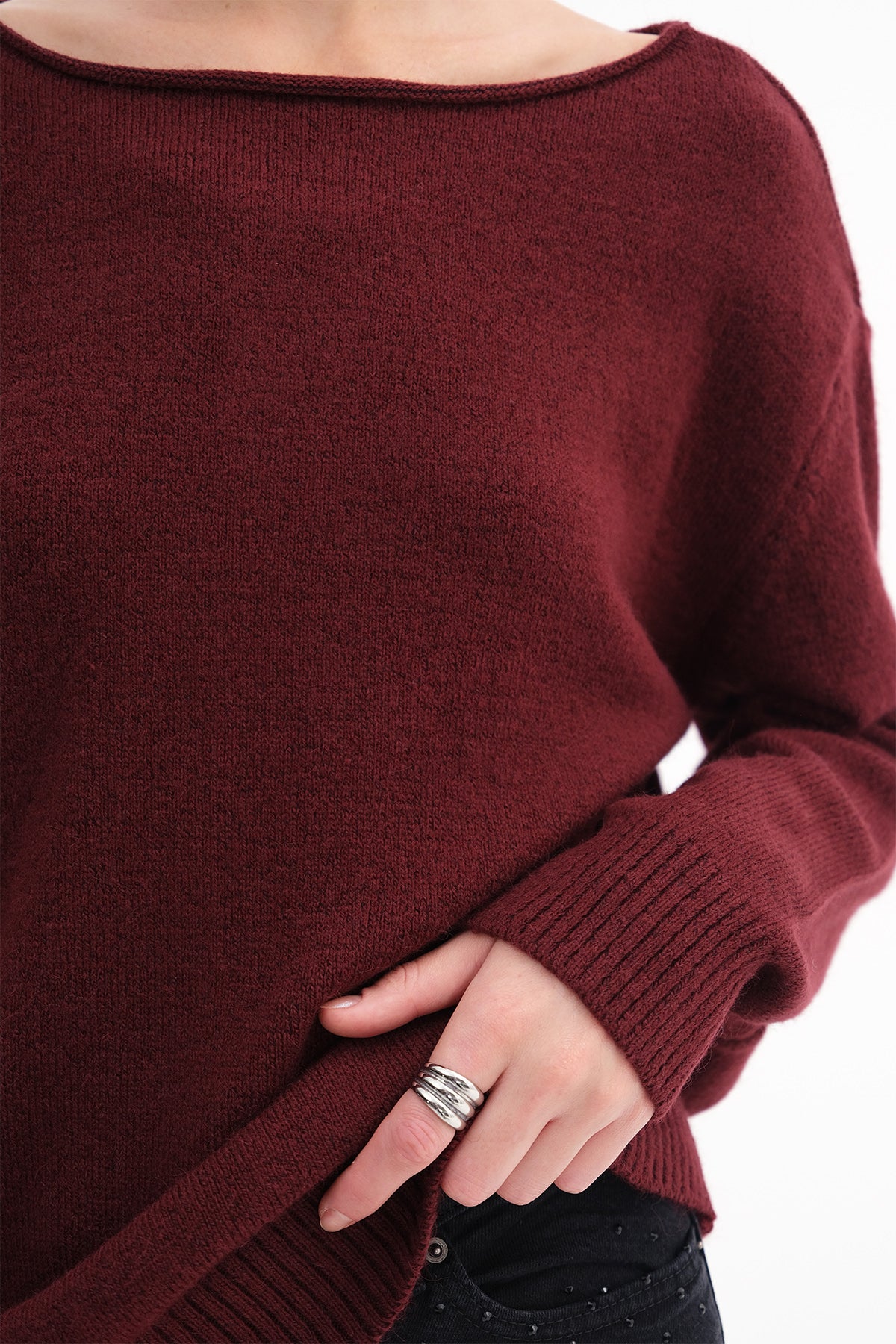 Light-Burgundy_Boat-Neck-Knit-Sweater-addax