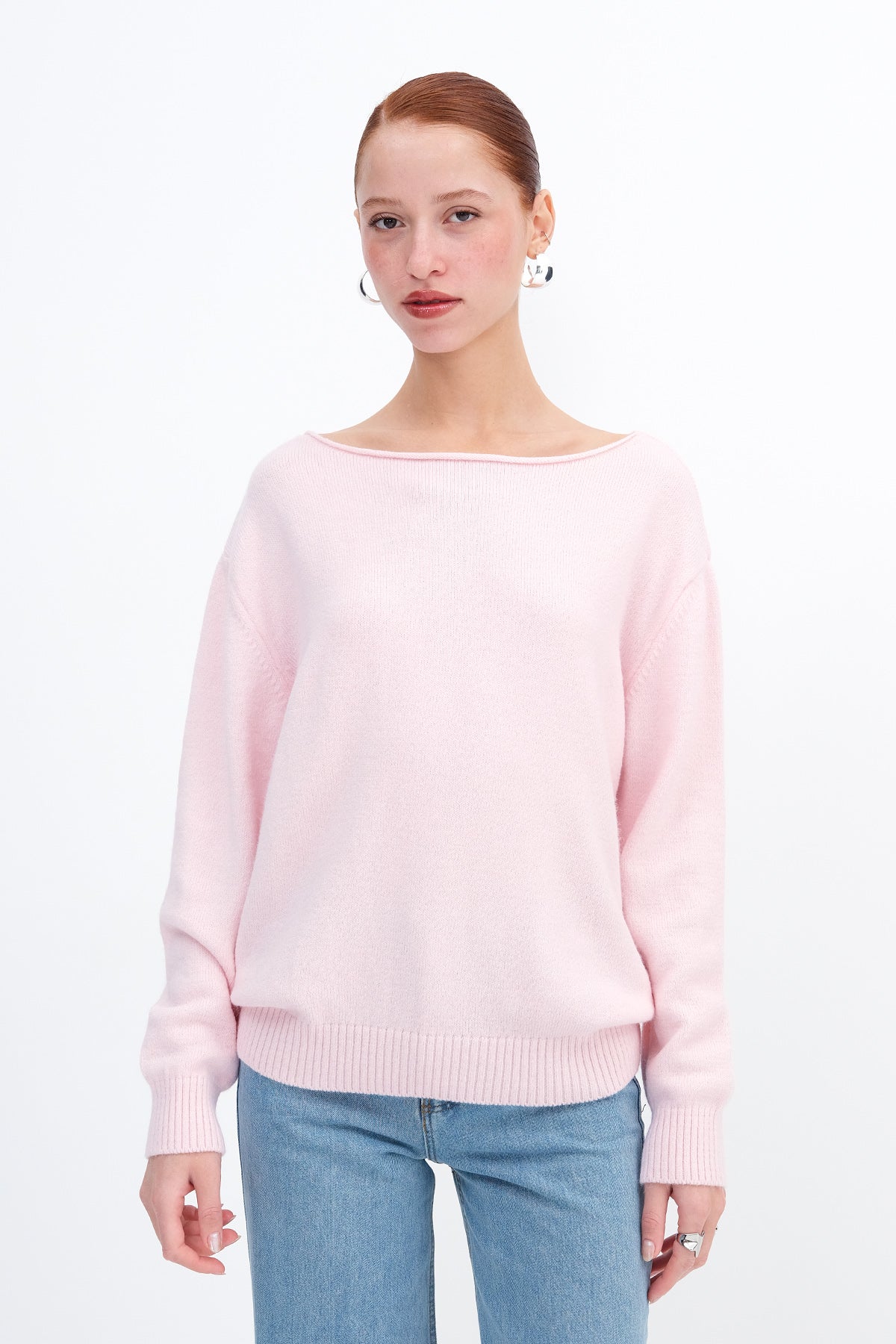 Lotus_Boat-Neck-Knit-Sweater-addax