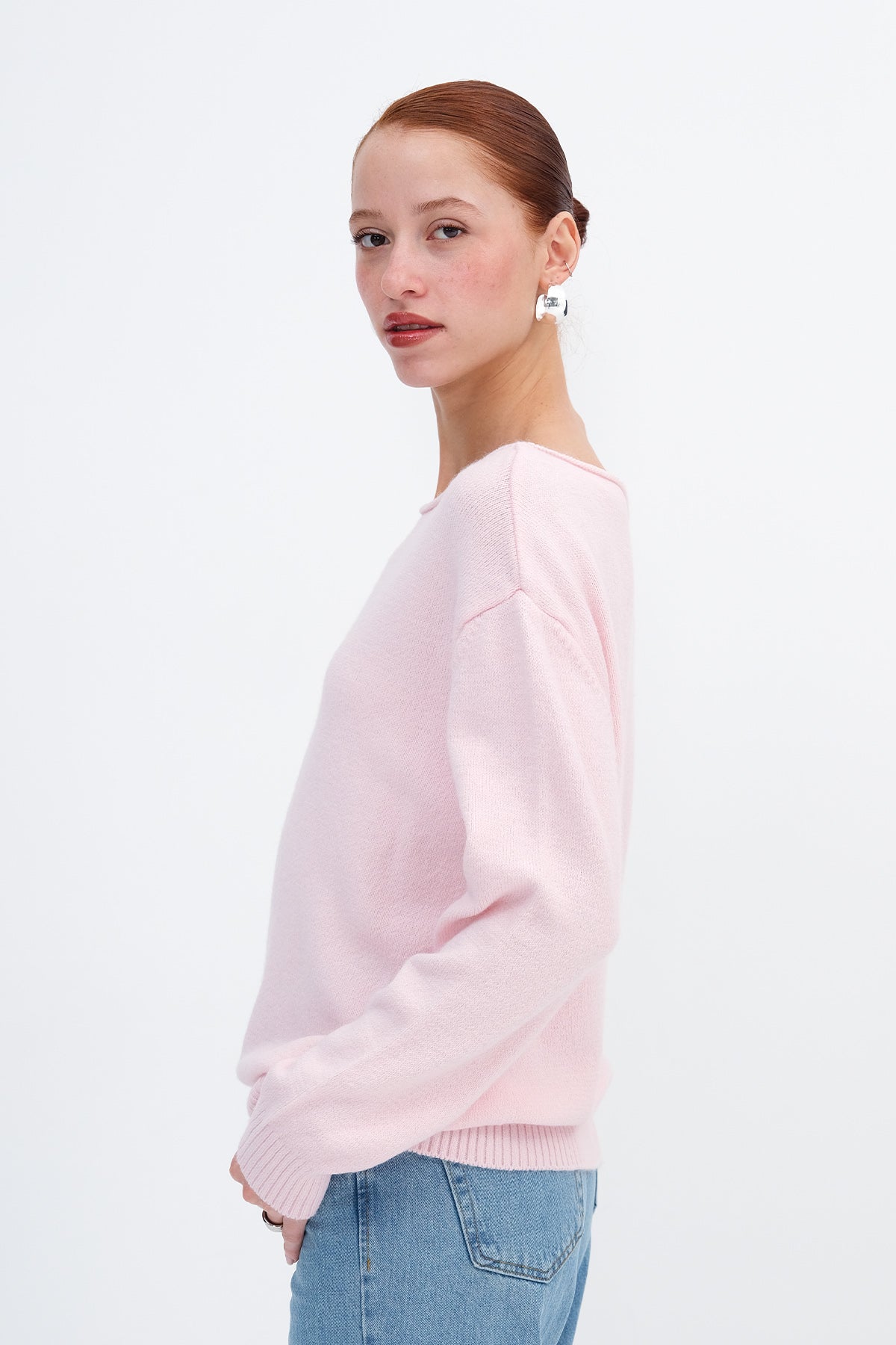 Lotus_Boat-Neck-Knit-Sweater-addax