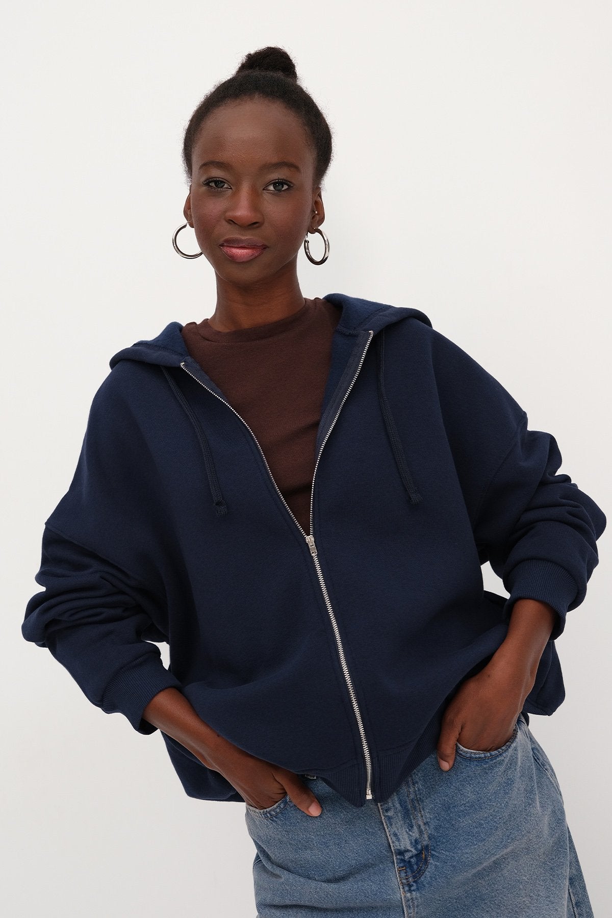 Night-Blue_Zip-up-Brushed-Sweatshirt-addax