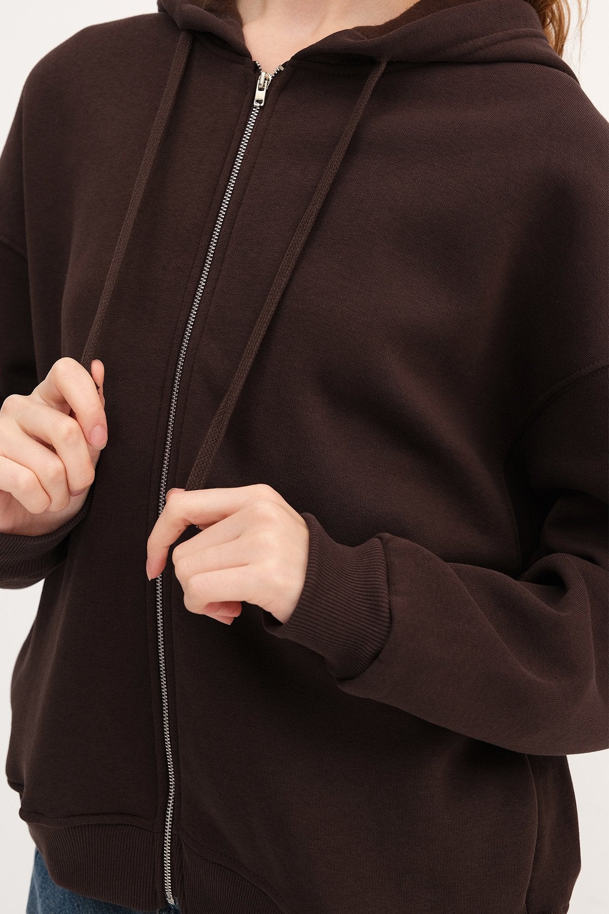 Bitter-Coffee_Zip-up-Brushed-Sweatshirt-addax