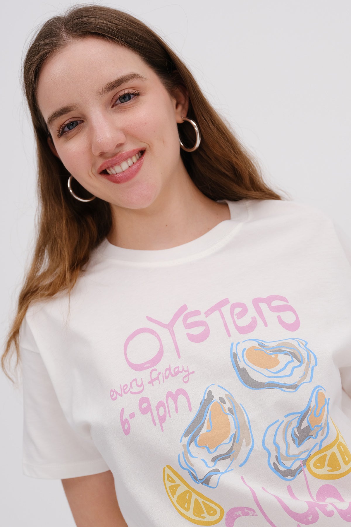 Ecru_Oysters-Club-Printed-T-shirt-addax