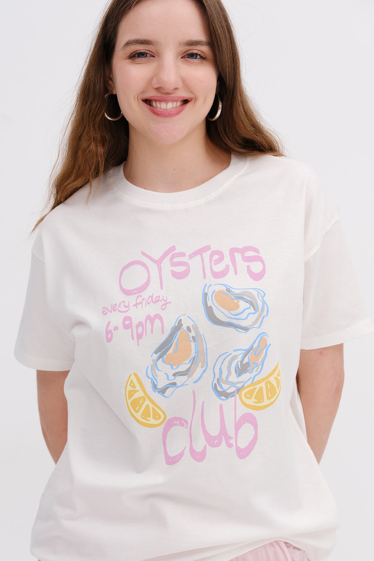 Ecru_Oysters-Club-Printed-T-shirt-addax