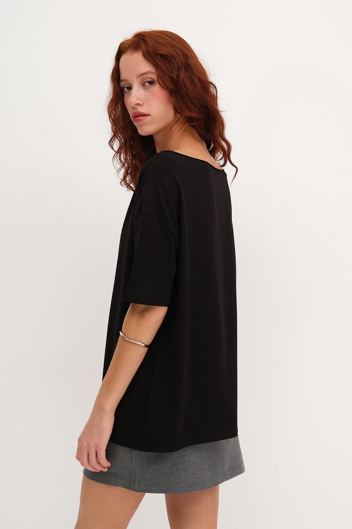 Black_Boat-Neck-Basic-T-Shirt-addax