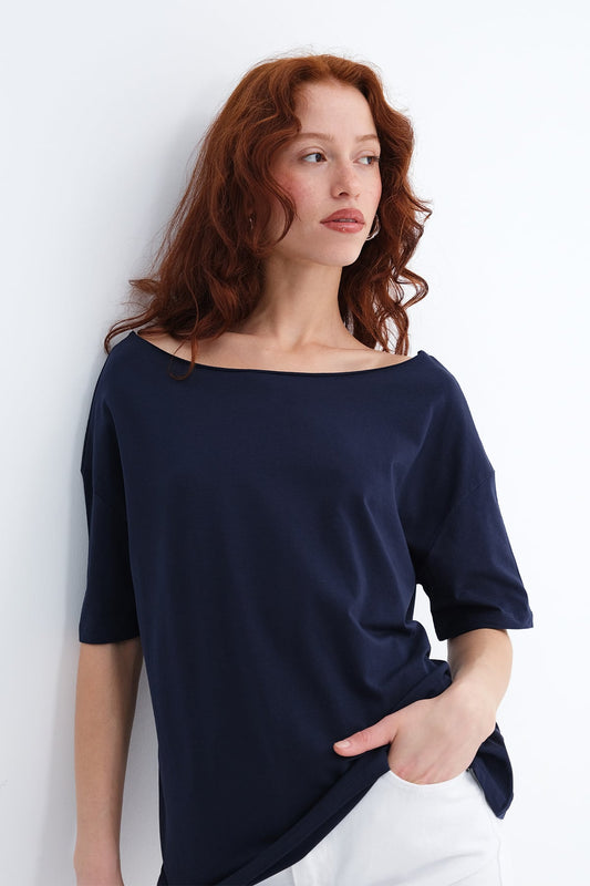 Night-Blue_Boat-Neck-Basic-T-Shirt-addax