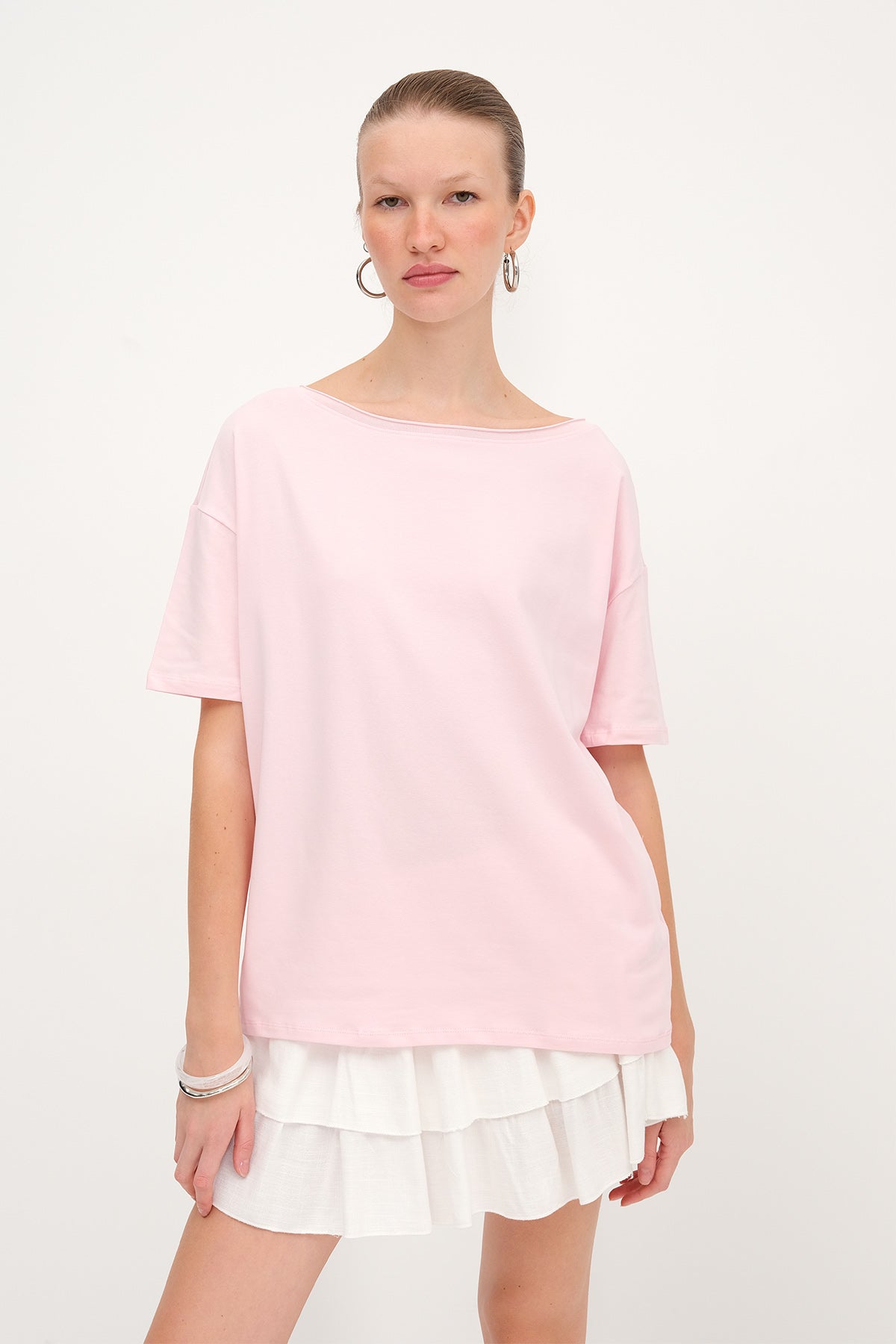 Lotus_Boat-Neck-Basic-T-Shirt-addax