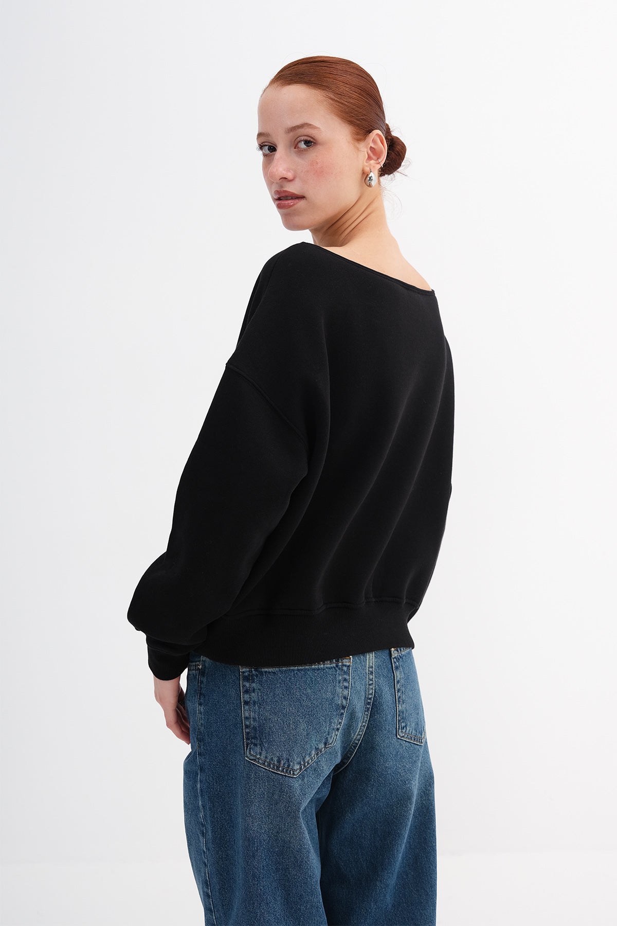 Black_Boat-Neck-Fleece-Lined-Sweatshirt-addax
