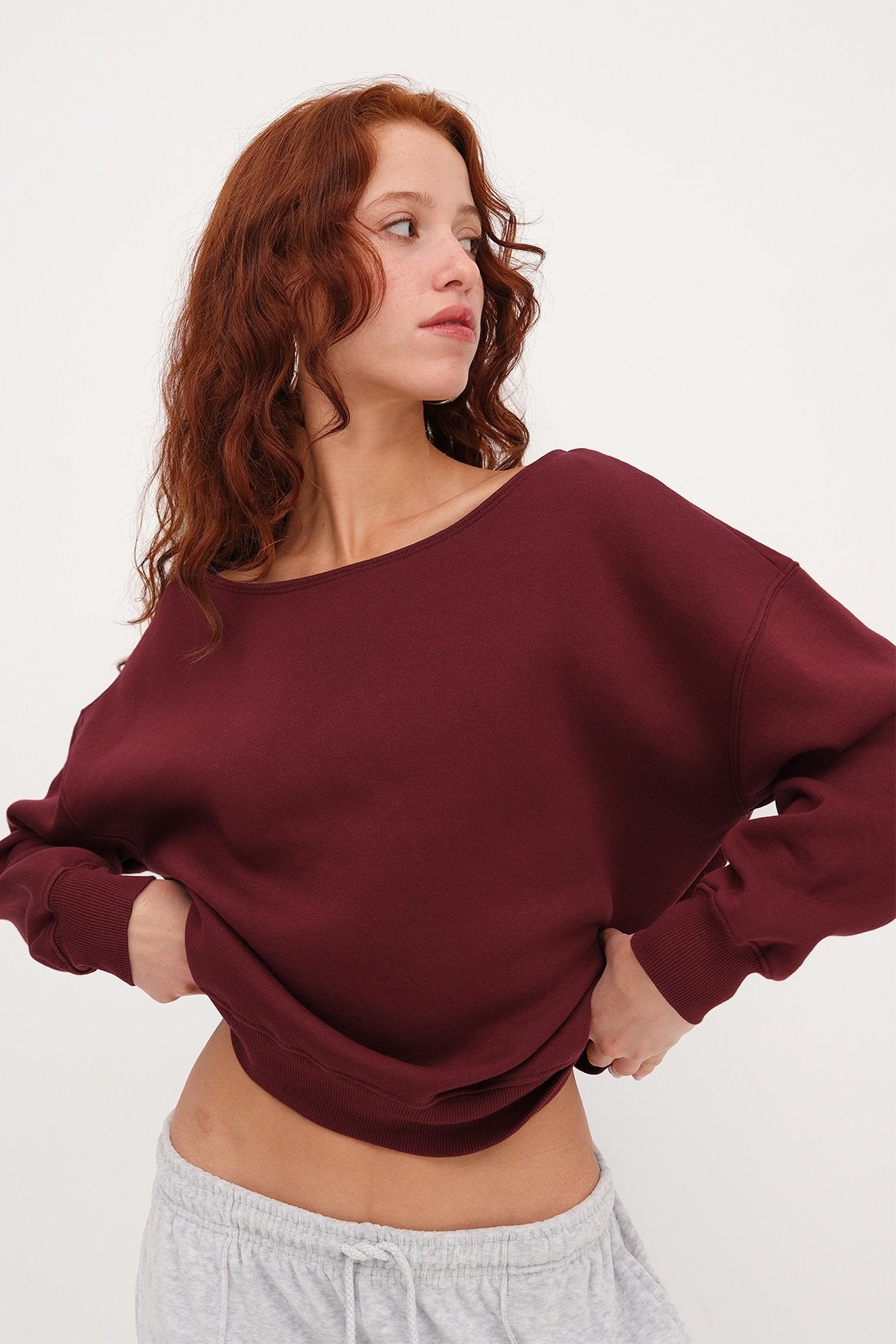 Light-Burgundy_Boat-Neck-Fleece-Lined-Sweatshirt-addax