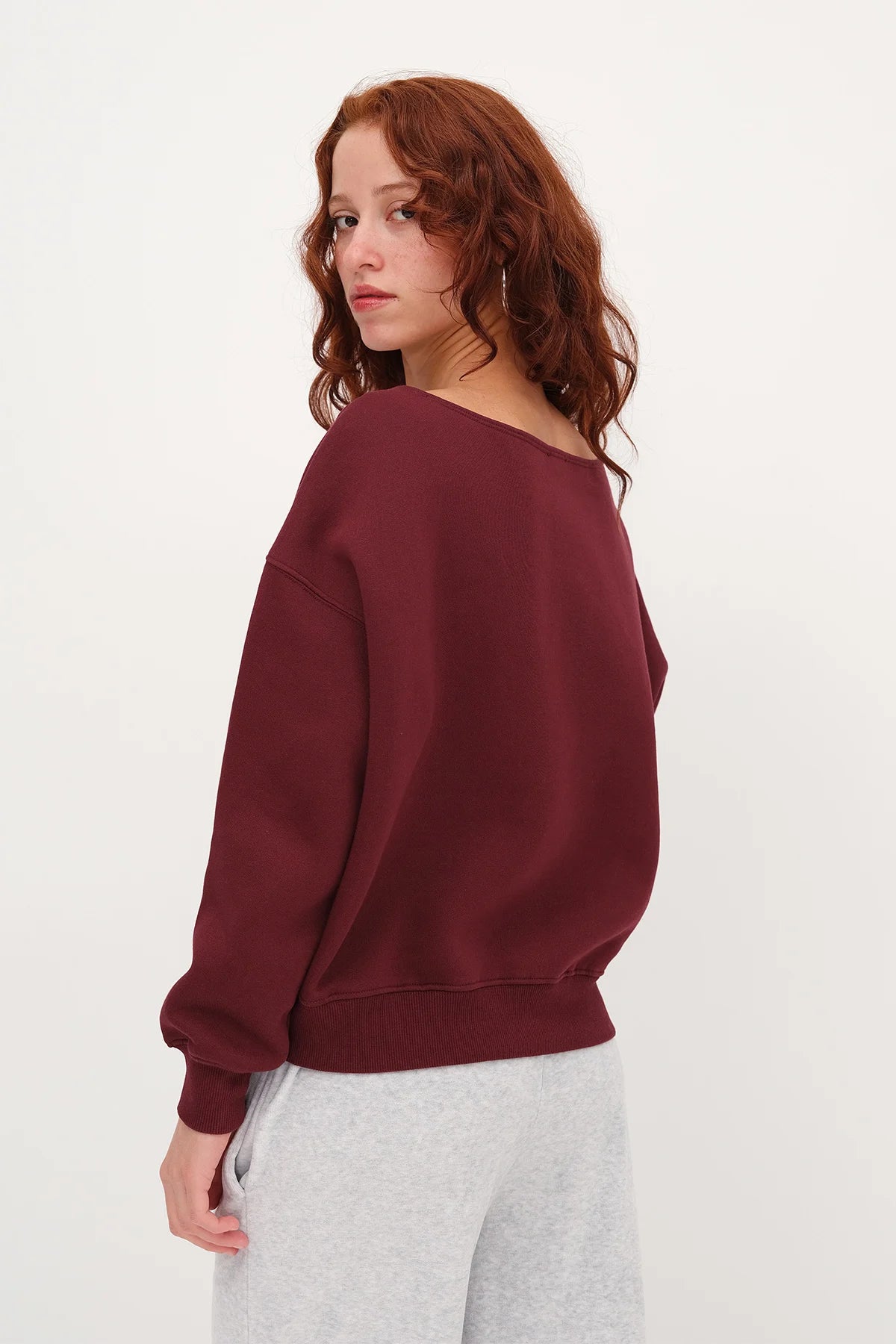 Light-Burgundy_Boat-Neck-Fleece-Lined-Sweatshirt-addax