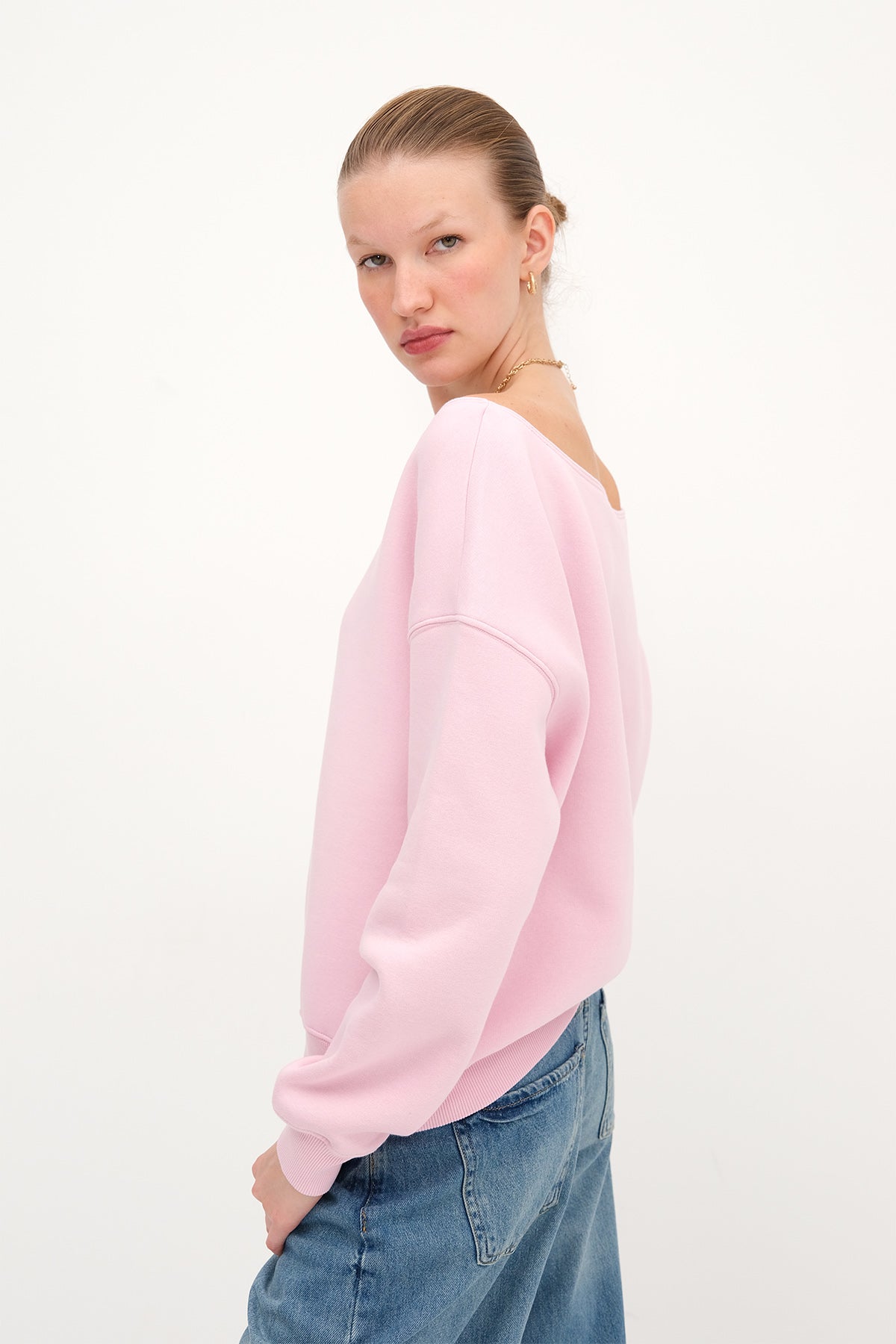 Lotus_Boat-Neck-Fleece-Lined-Sweatshirt-addax