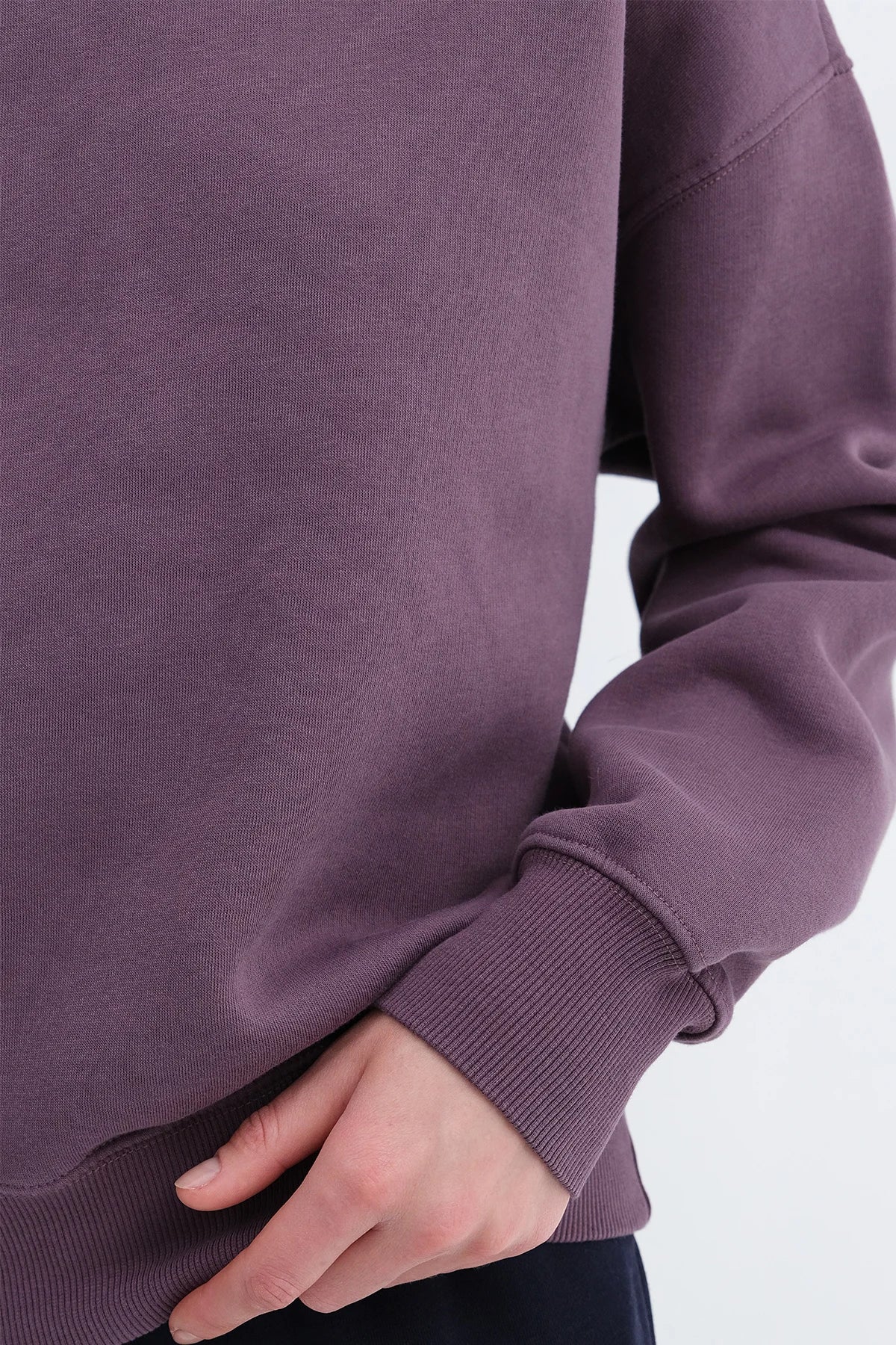 Grape_Boat-Neck-Fleece-Lined-Sweatshirt-addax