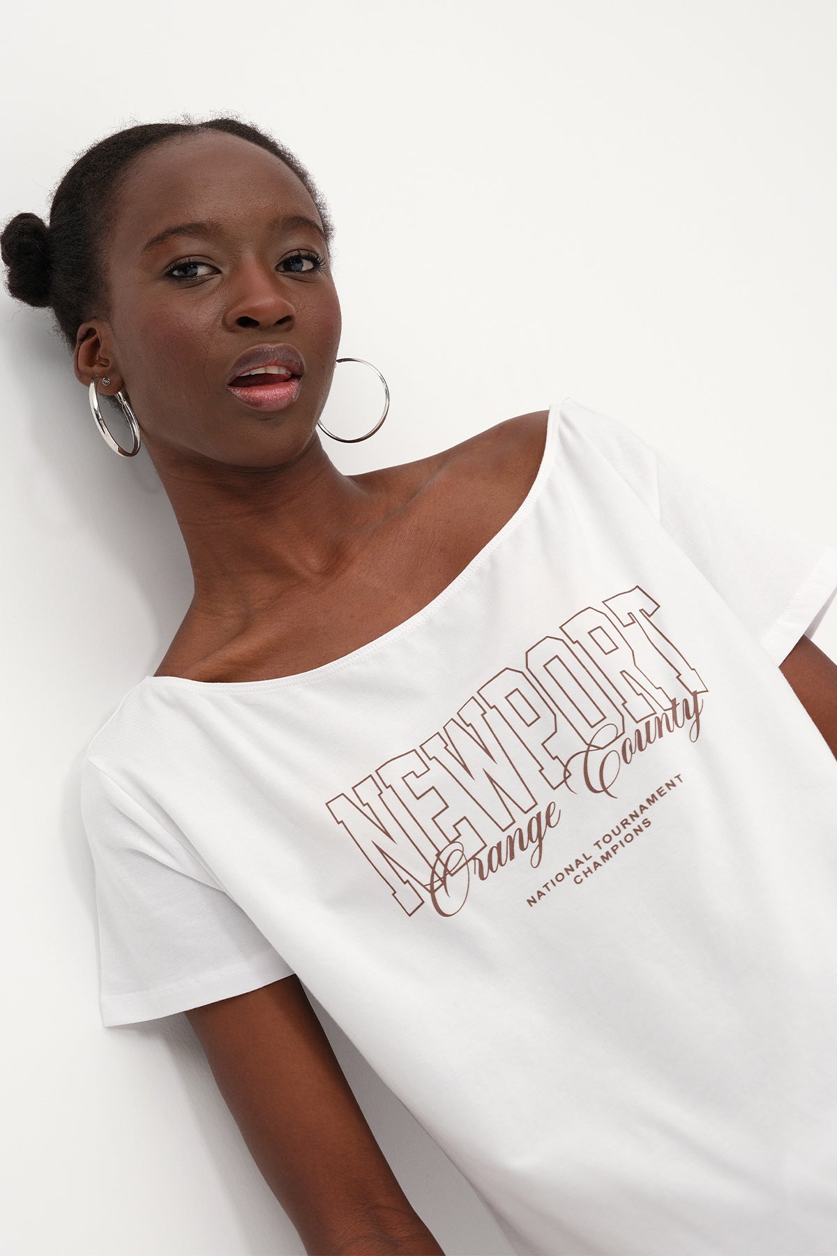 White_Boat-Neck-Printed-T-Shirt-addax