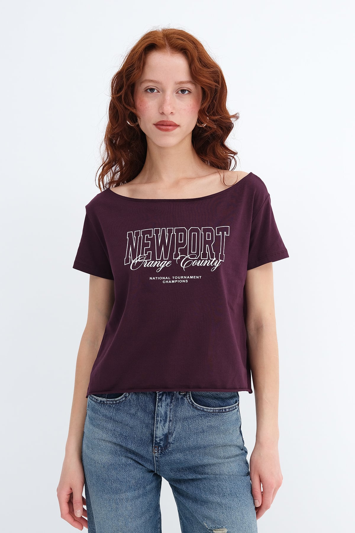 Gardenia_Boat-Neck-Printed-T-Shirt-addax